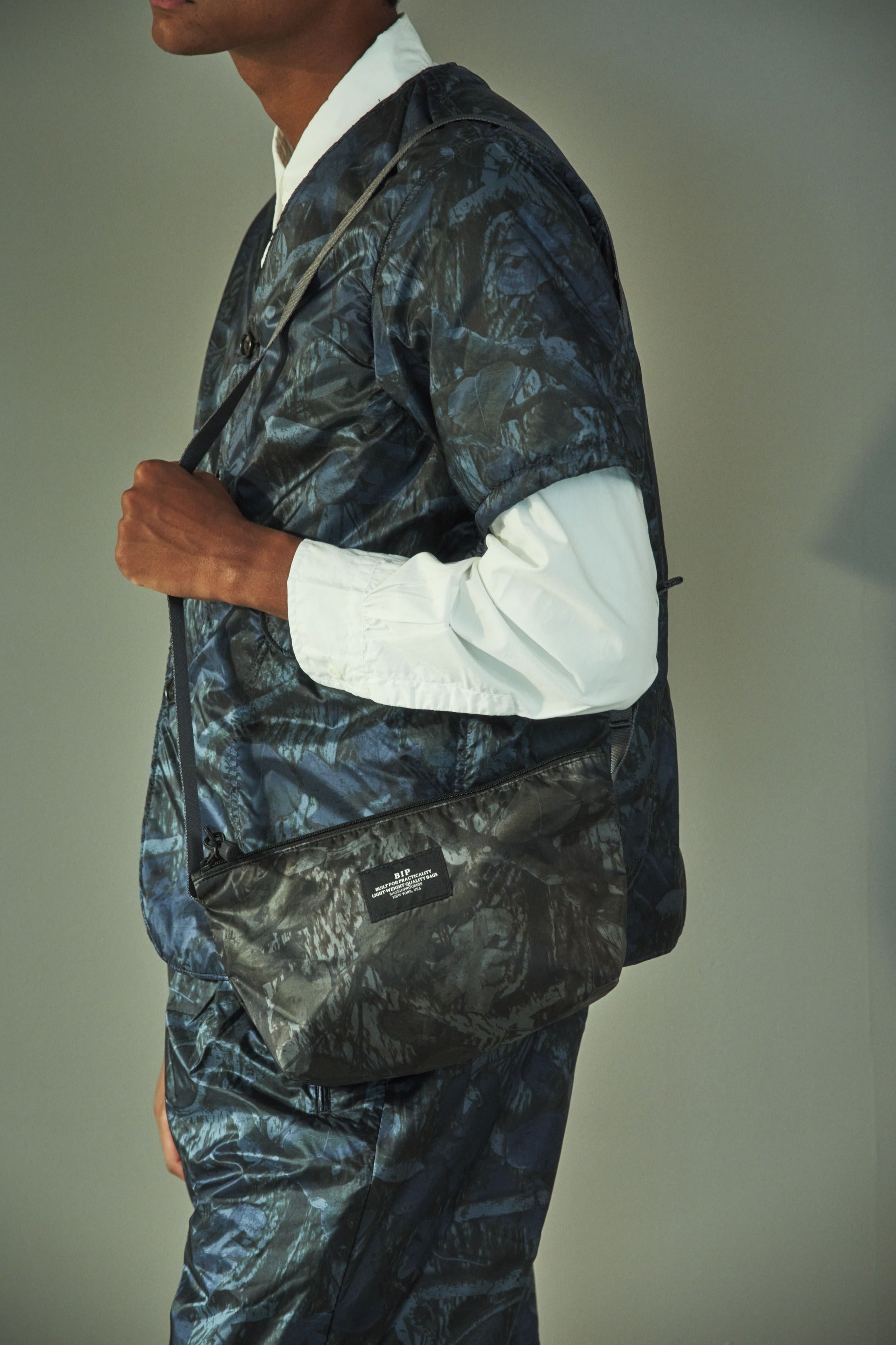 JP510-NC3 BAGSINPROGRESS x Post O'Alls FANNYPACK CROSSBODY : nylon forest camo grey jungle