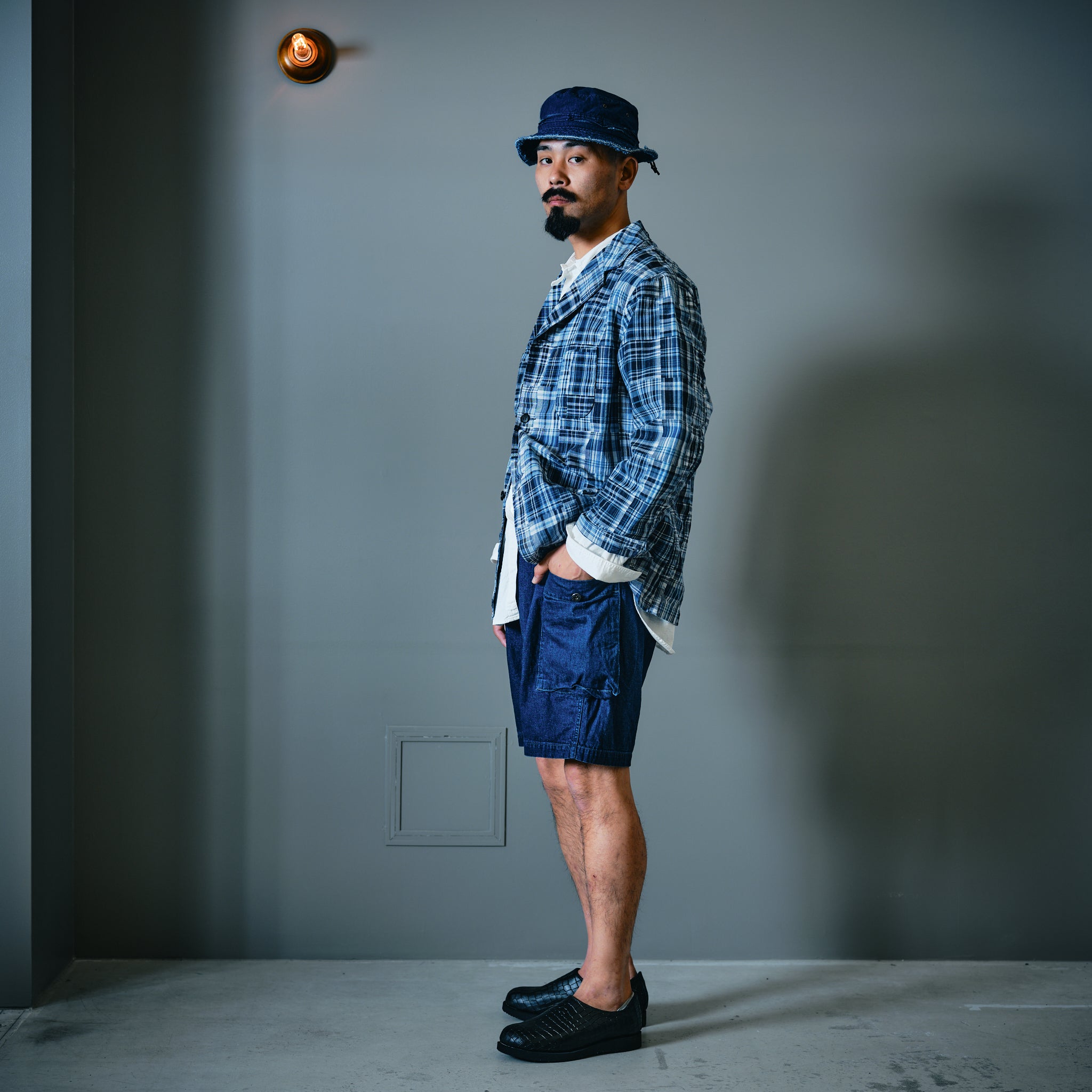 #1123R2-8DI BDU-R2 : 8oz. Denim indigo deep wash