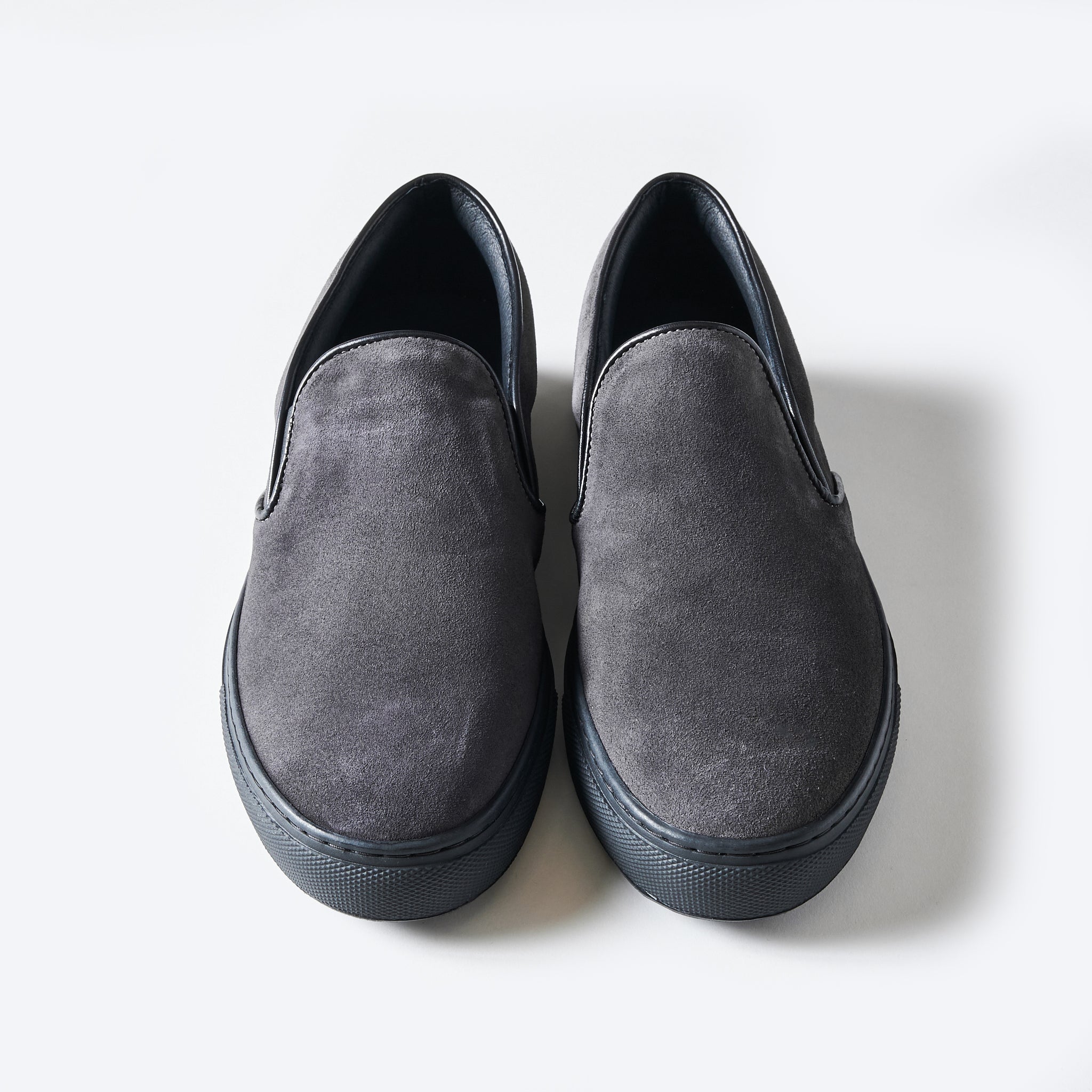 #P2000-SG POST x AMB slip-on : cow suede grey