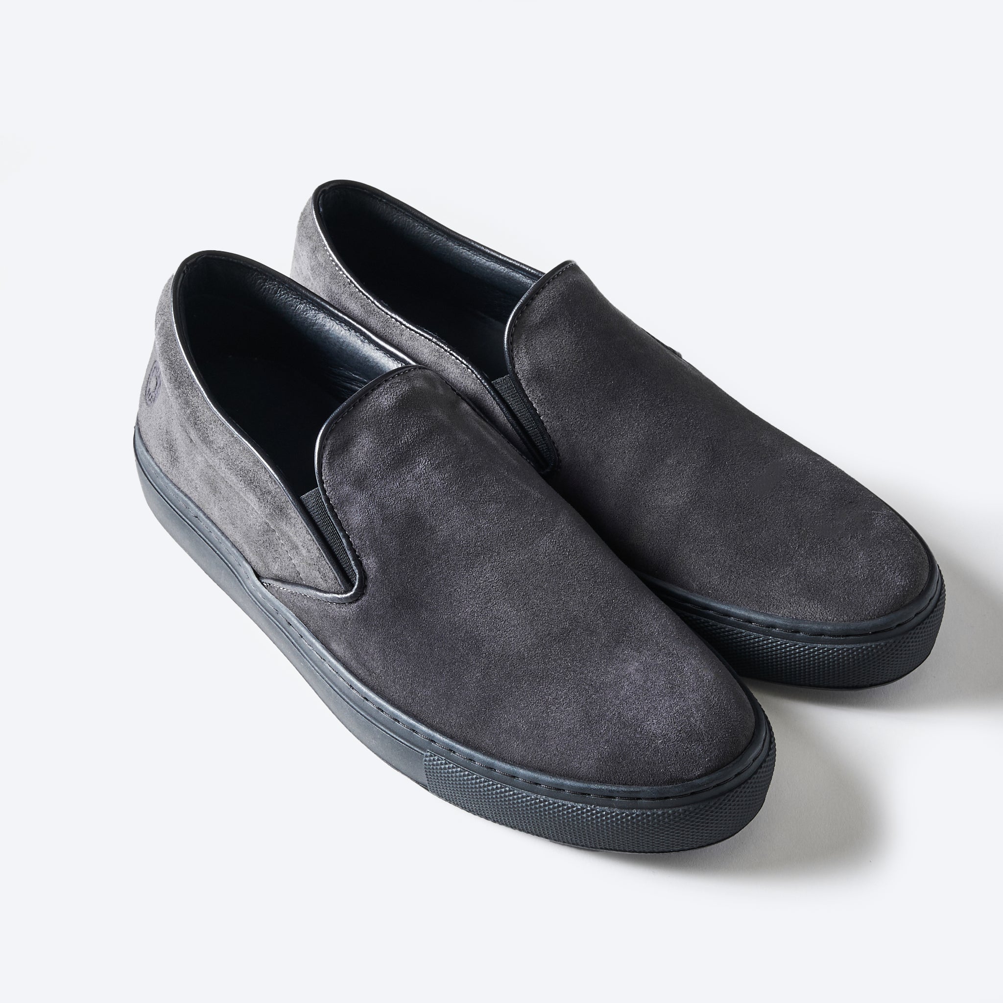 #P2000-SG POST x AMB slip-on : cow suede grey