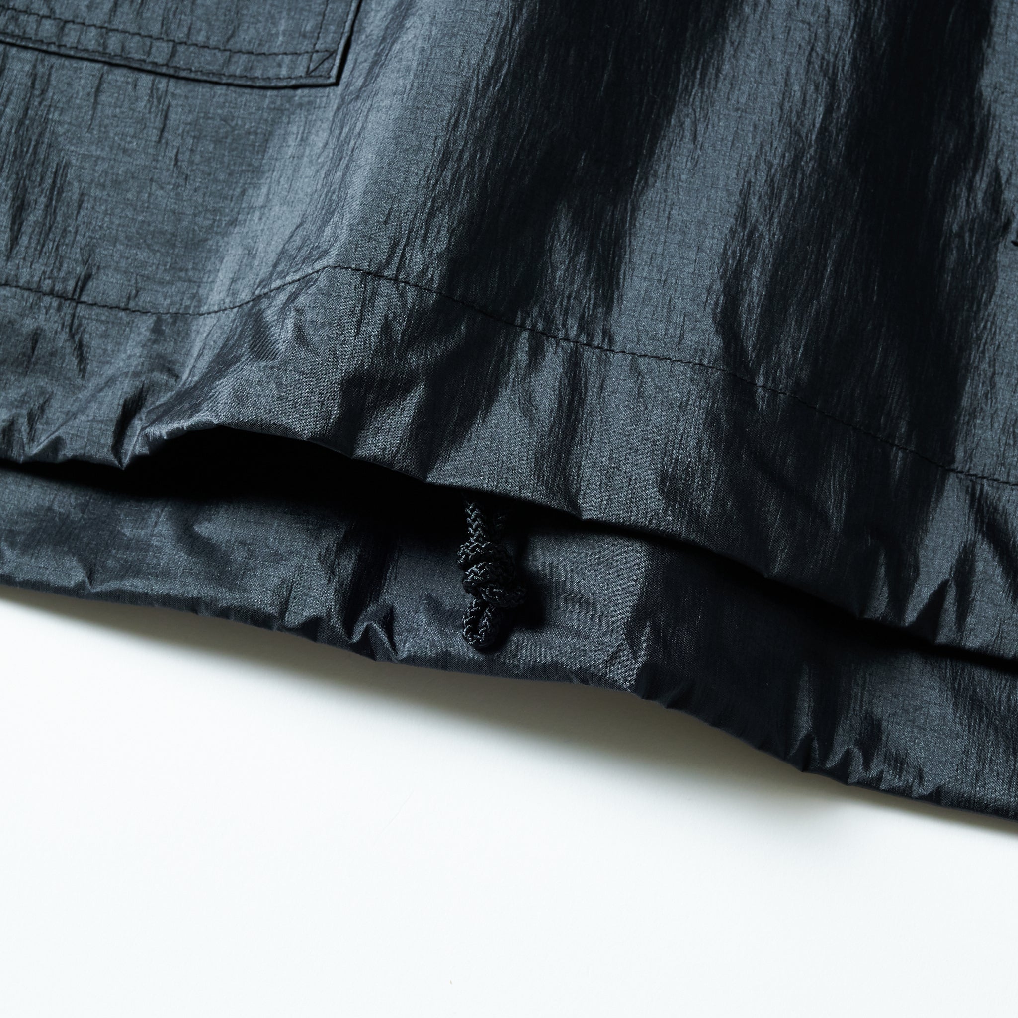#3127-MTB Town & Country Parka : metallic taffeta black