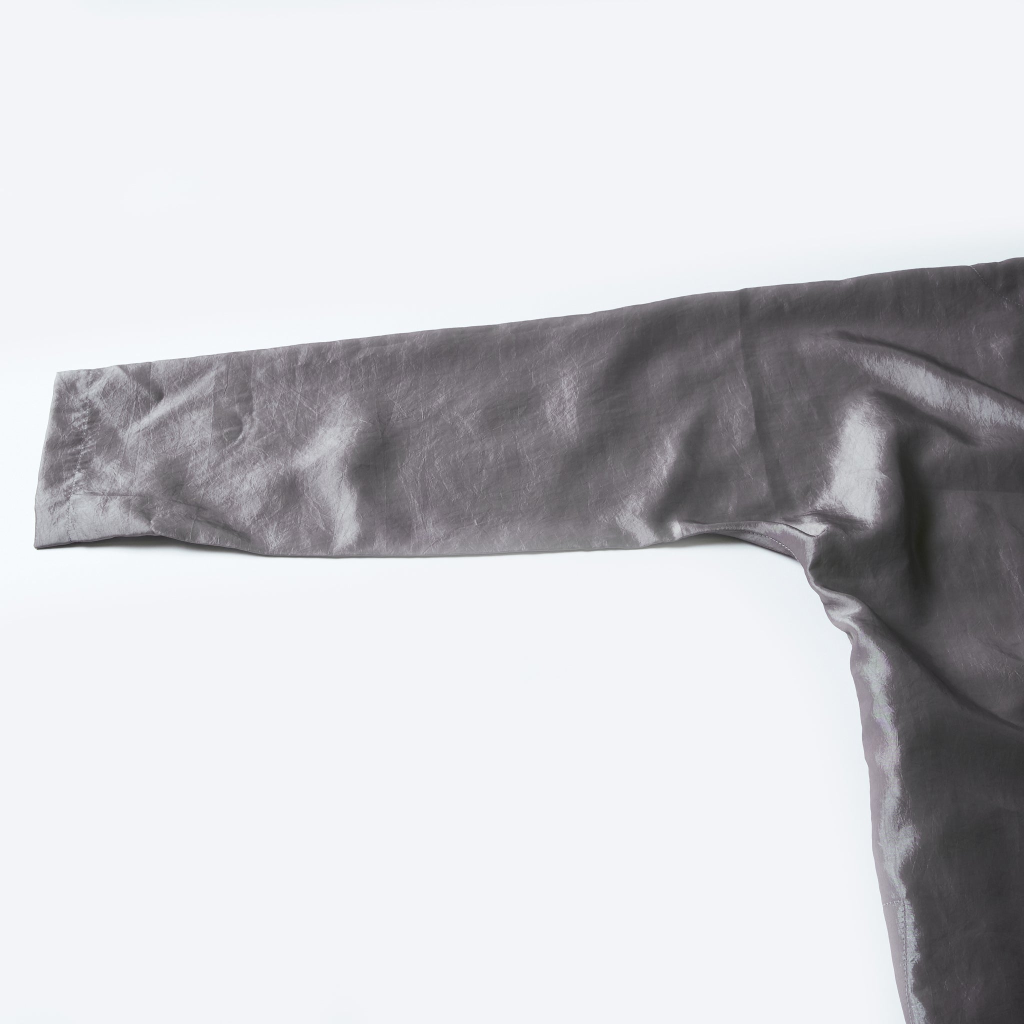 #3117-MTS POST Chinois De Luxe : metallic taffeta silver grey