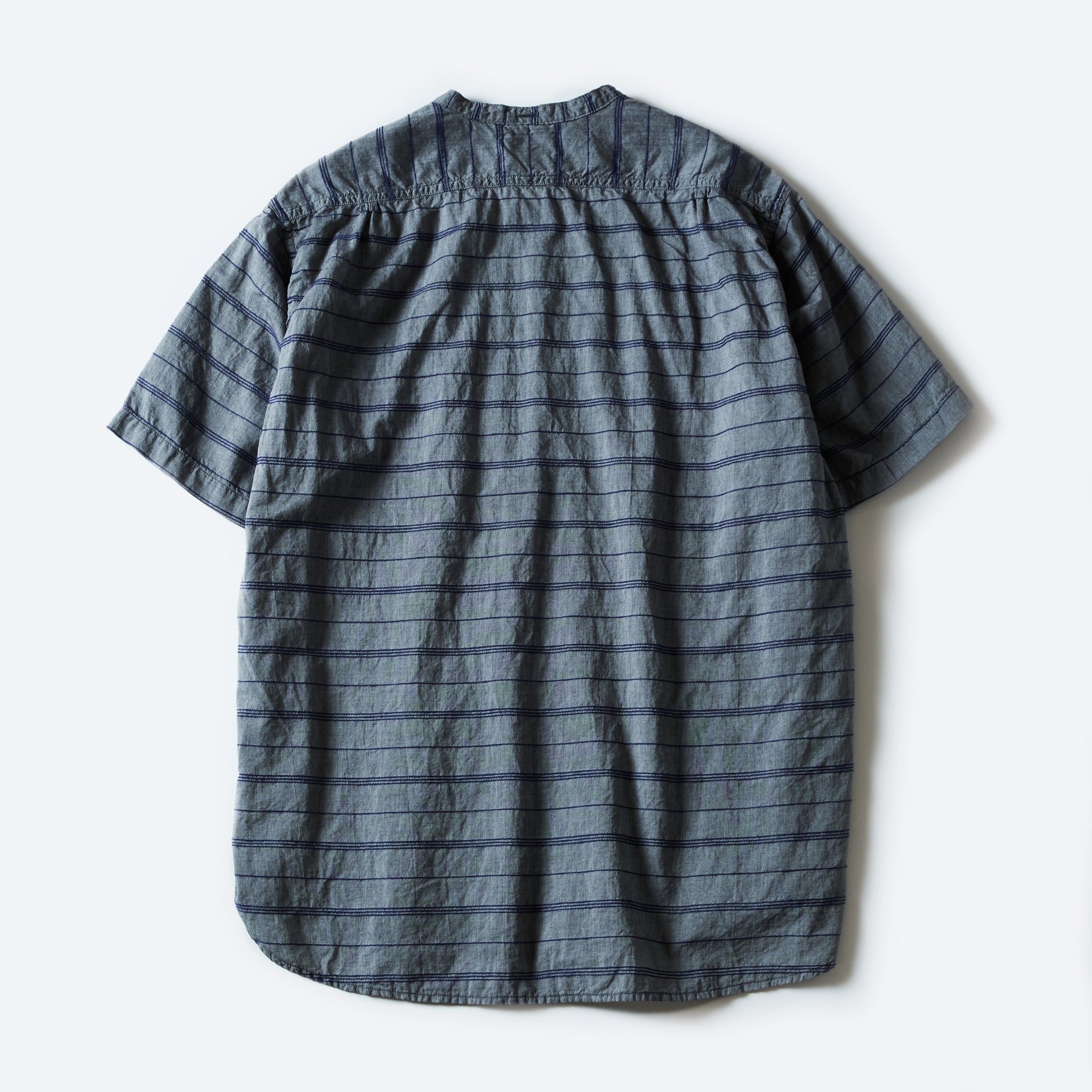 #1203S-HSG Band Collar Shirt S/S : horizontal stripe grey
