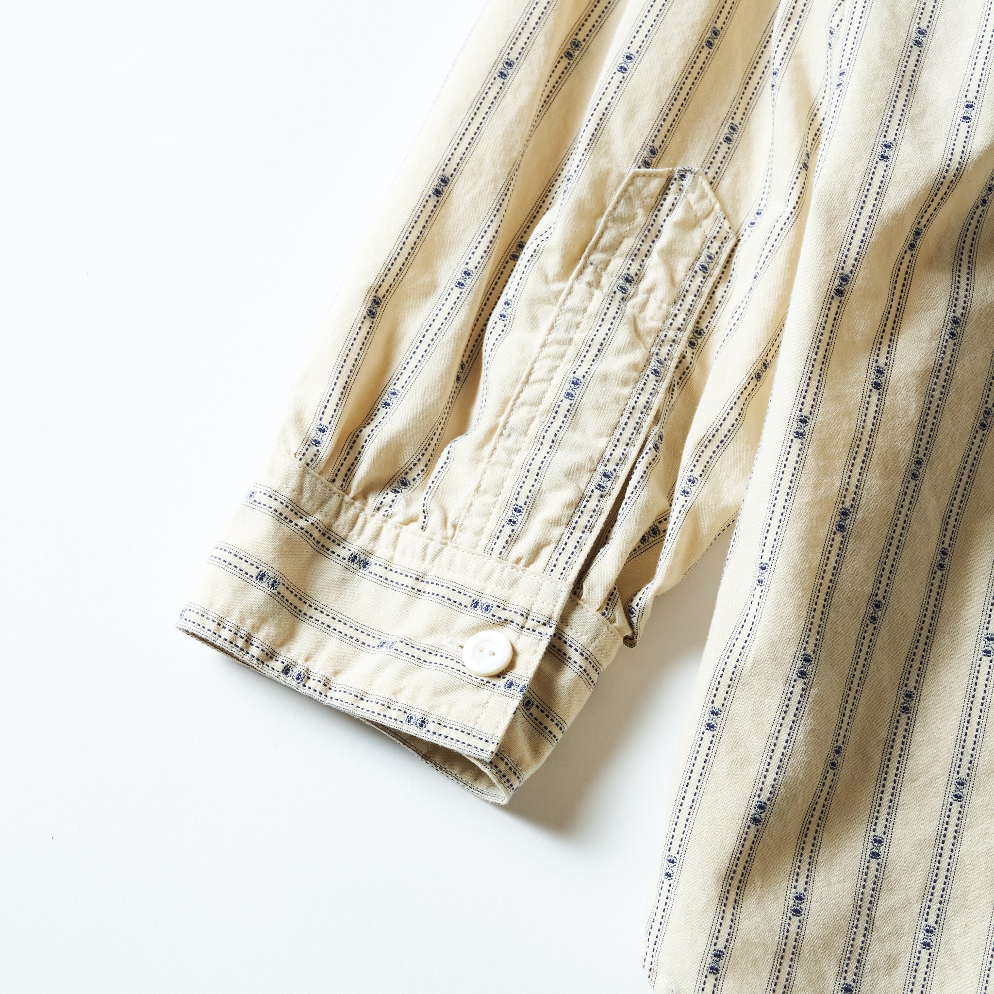 #1203C-SSN Band Collar Shirt MV : stripe shirting natural