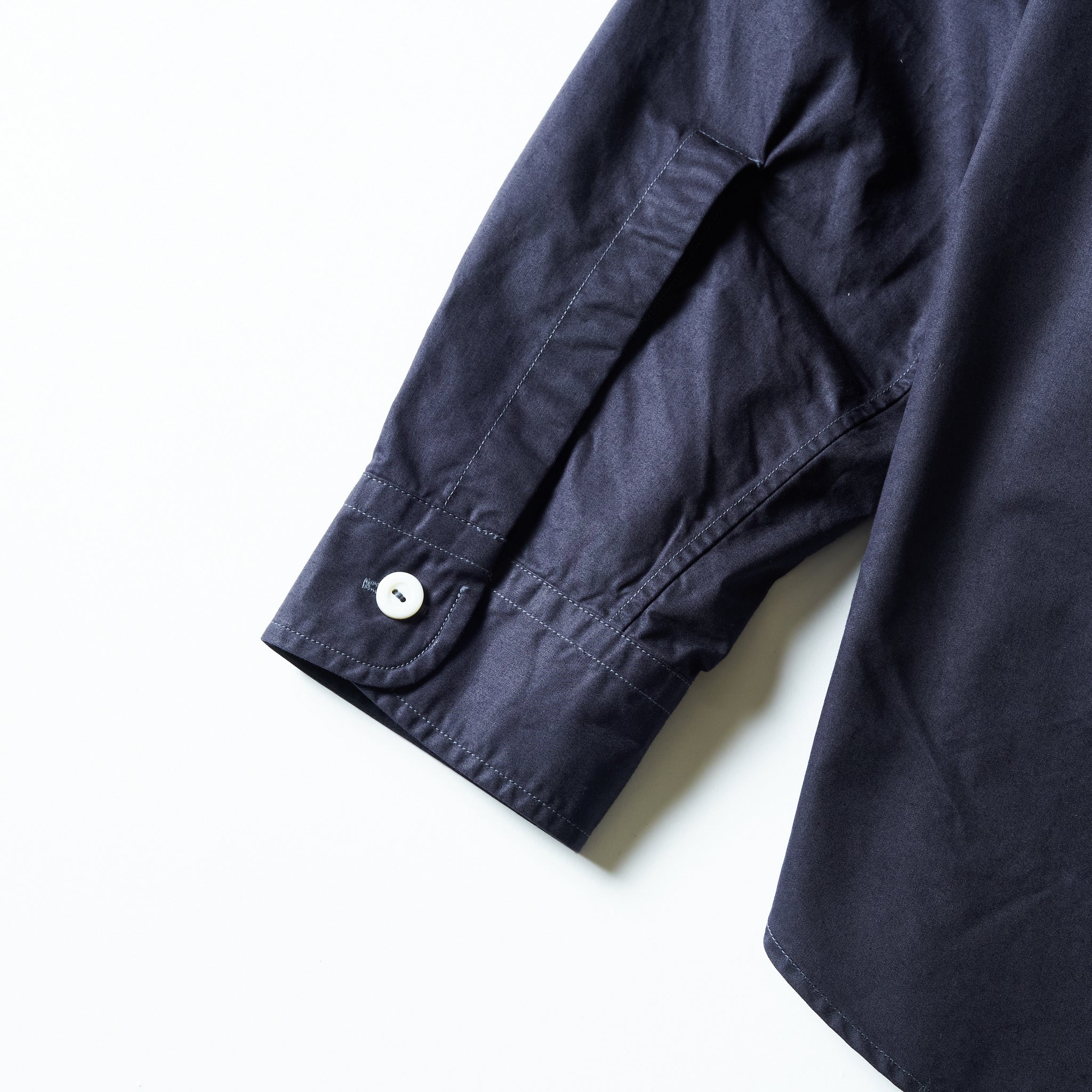#3225-MP3 Town & Country Safari : medium weight poplin navy