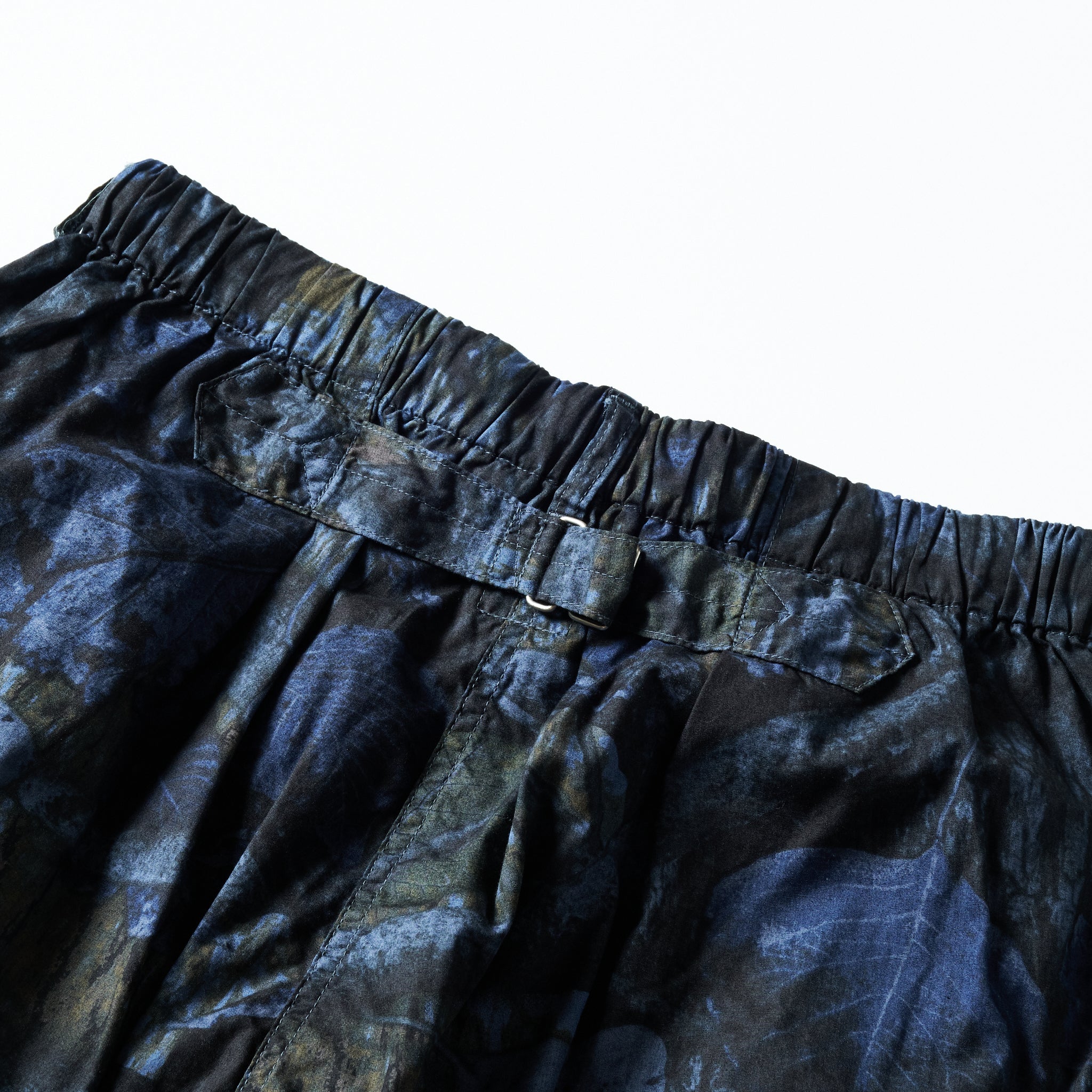 #2323E-FC2 E-Z DEE's Shorts : forest camo blue jungle