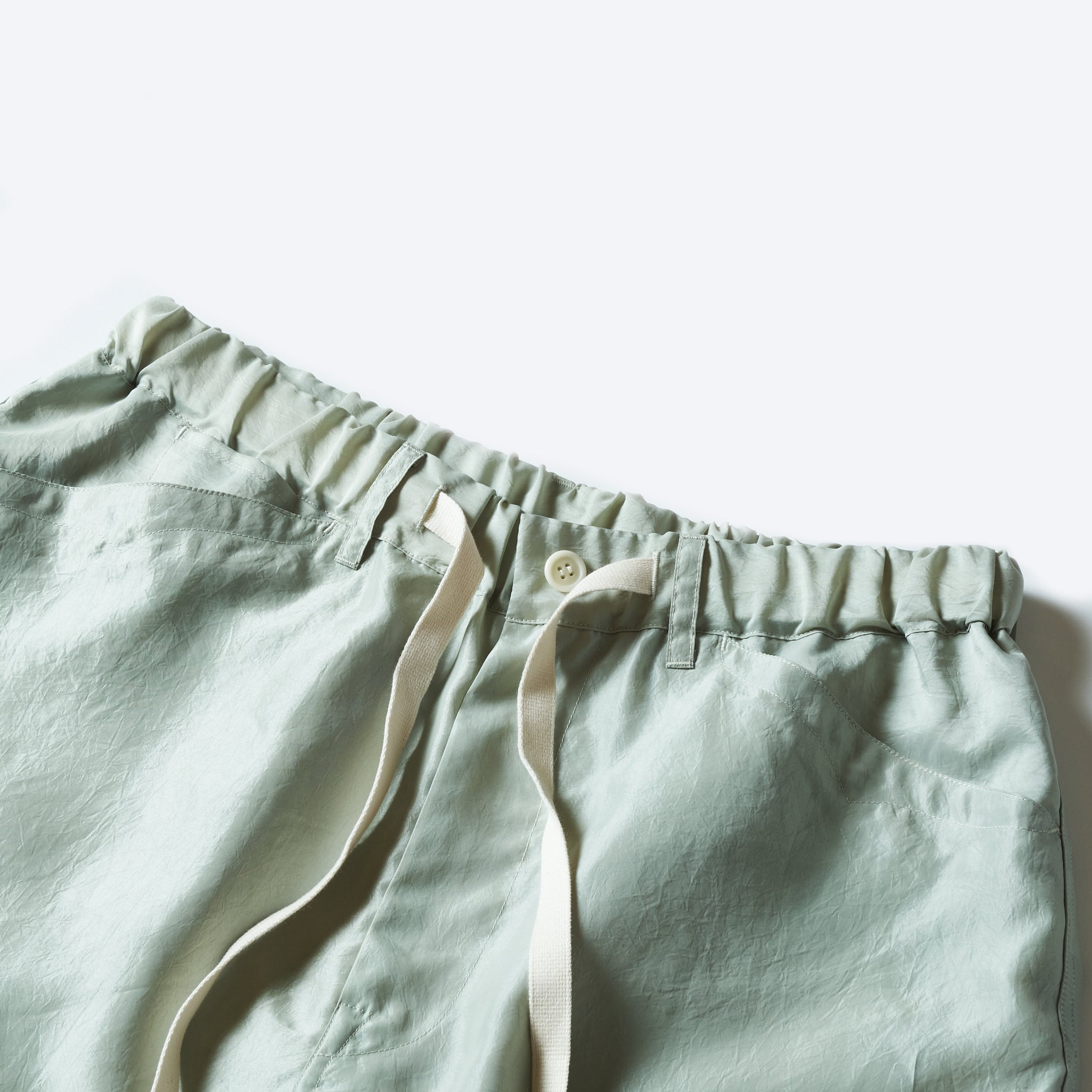 #3319S-MTG E-Z Chinois De Luxe Shorts : metallic taffeta green