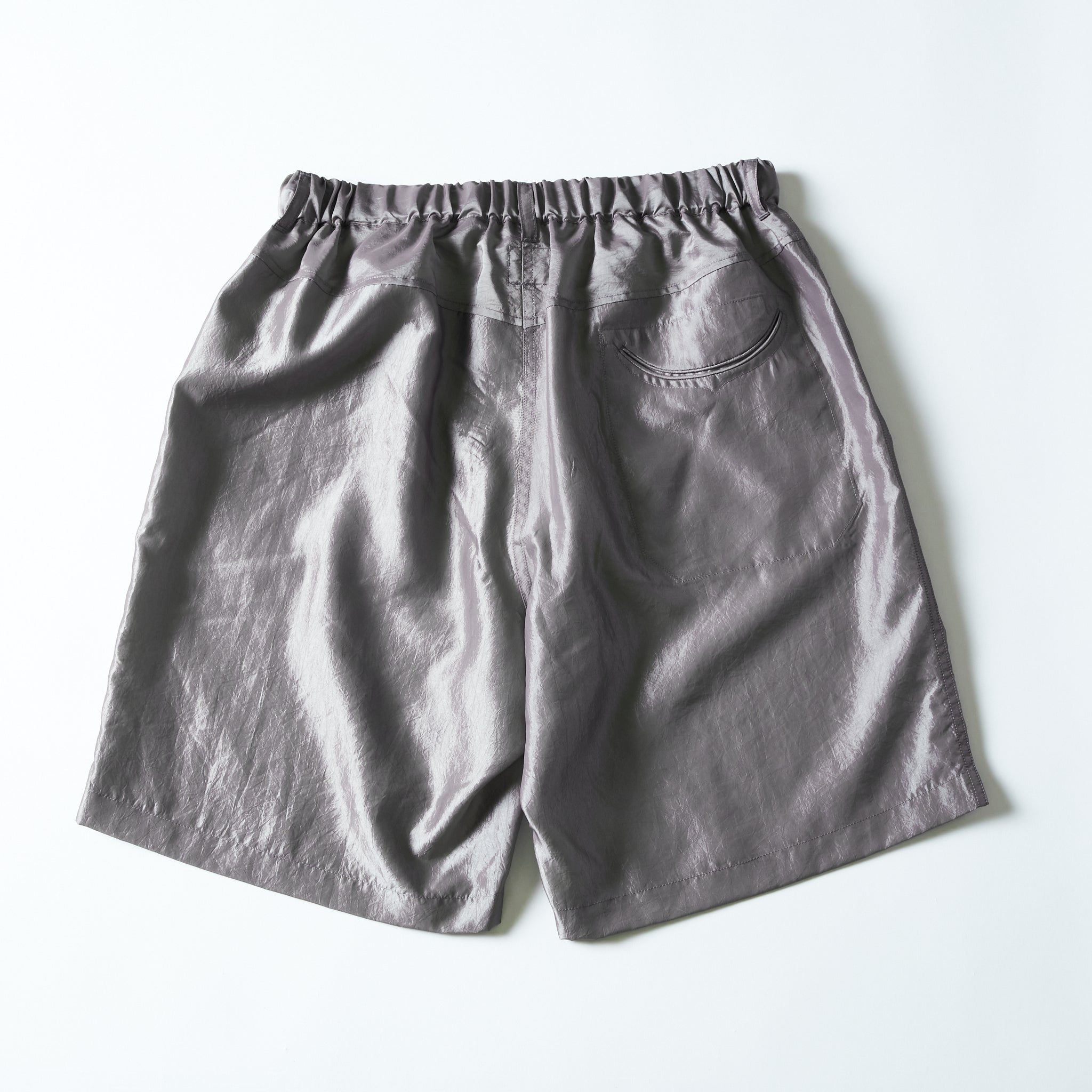 #3319S-MTS E-Z Chinois De Luxe Shorts : metallic taffeta silver grey