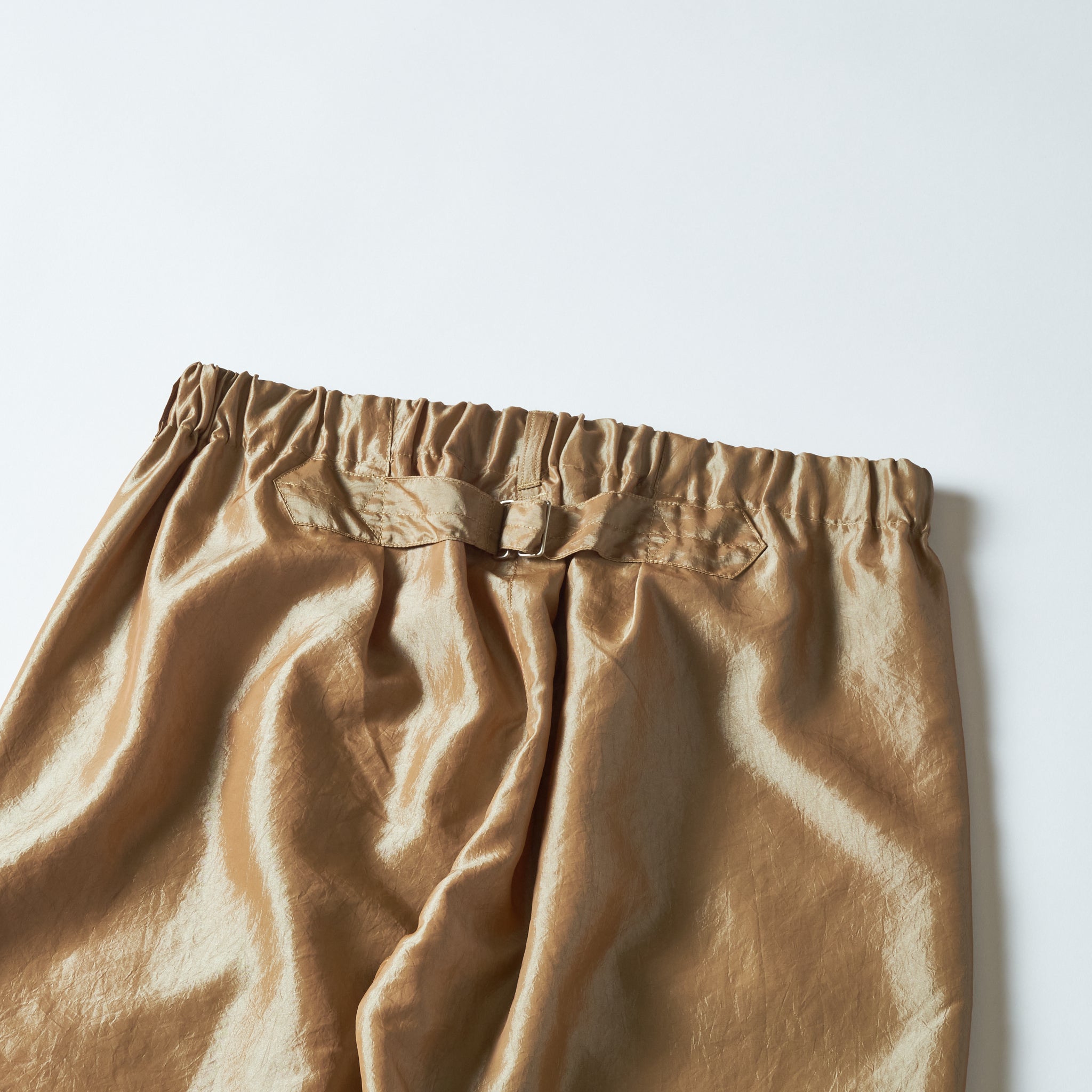 #3315-MTK E-Z Lax 4 : metallic taffeta khaki
