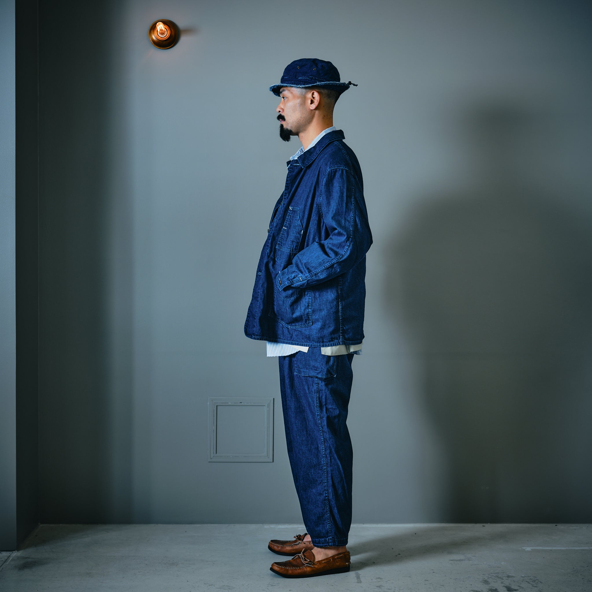 #1111-8DI De Luxe Railroader : 8oz. Denim indigo deep wash