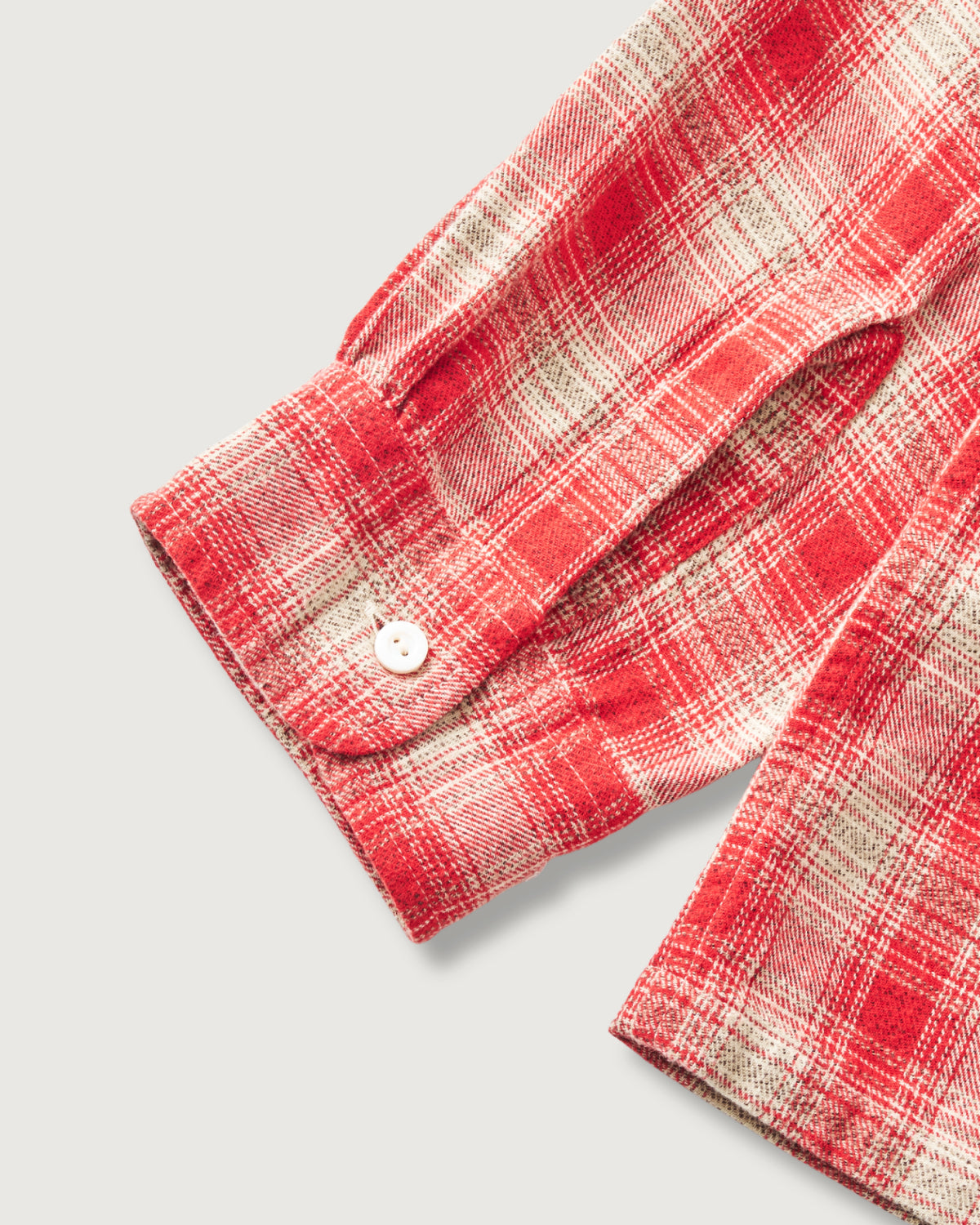 #3224-FP5 Fever : cotton flannel plaid red hombre