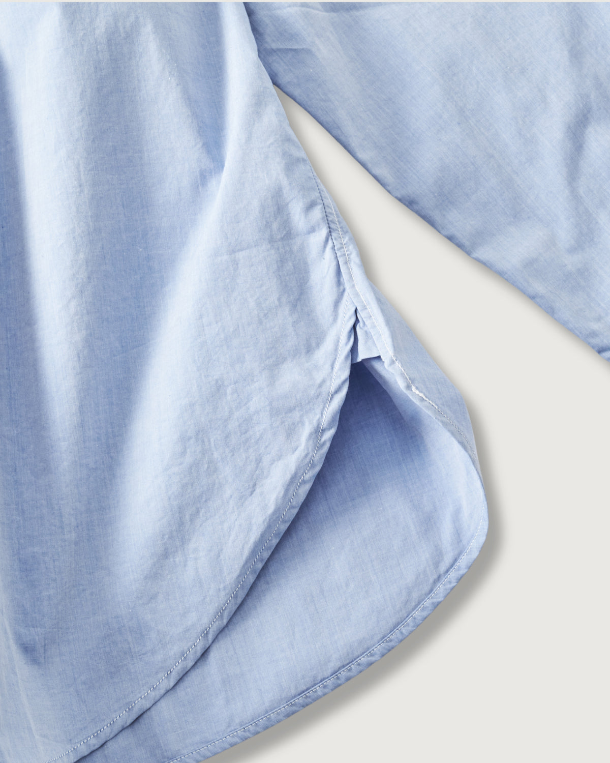 #3226B-FCB NEUTRON-B : feather chambray - W light blue
