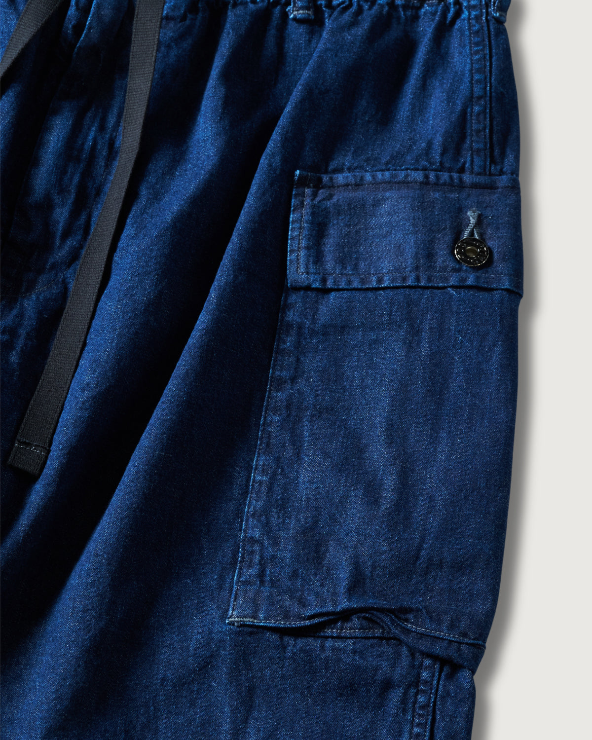 #3308S-8DI E-Z WALKABOUT Shorts : 8oz. Denim w/deep wash indigo