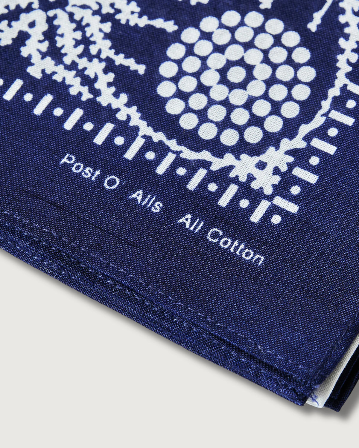 #4001-N Spider POST Bandana Hankie : spider navy 45 x 45