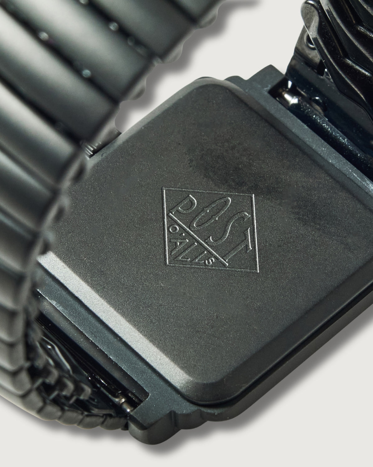 #4401-FBK POST Lucky Watch : flat black