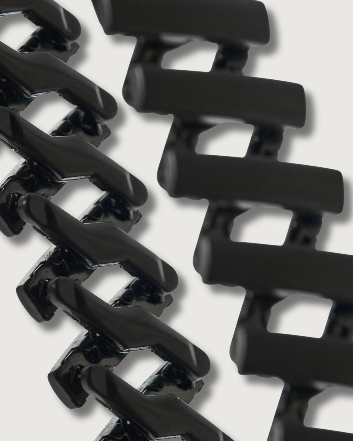 #4401-FBK POST Lucky Watch : flat black