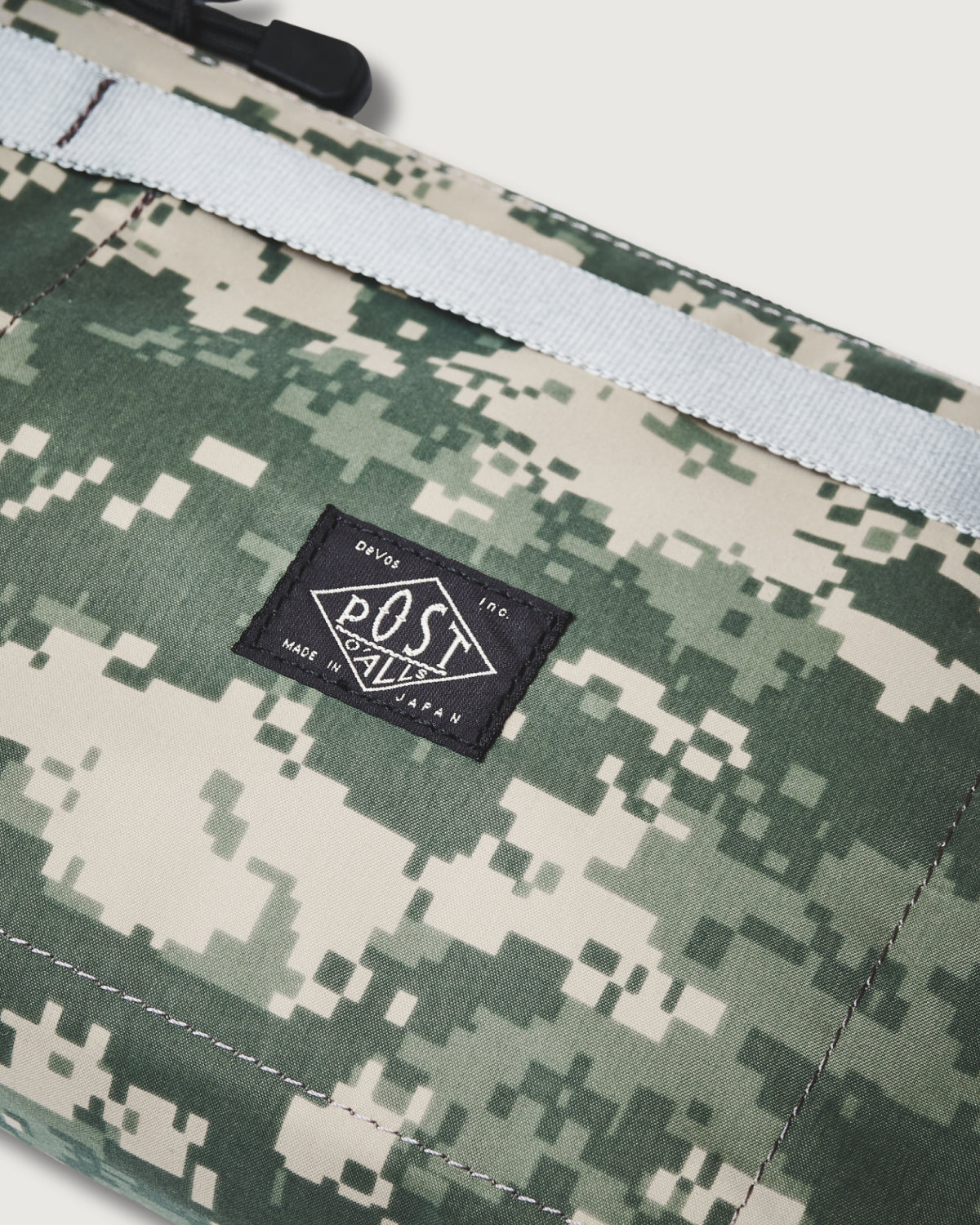 JP510-DS BAGSINPROGRESS x Post O'Alls Fannypack Crossbody : GORE-TEX 3DIGITAL CAMO desert