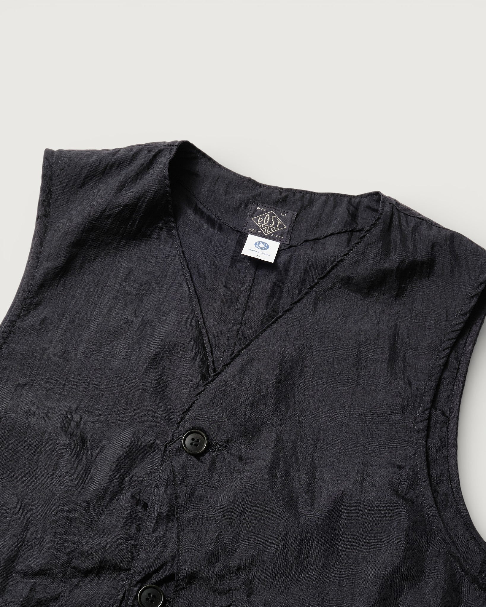 #3503-CNB DEE Vest 2 : crinkle nylon taffeta black