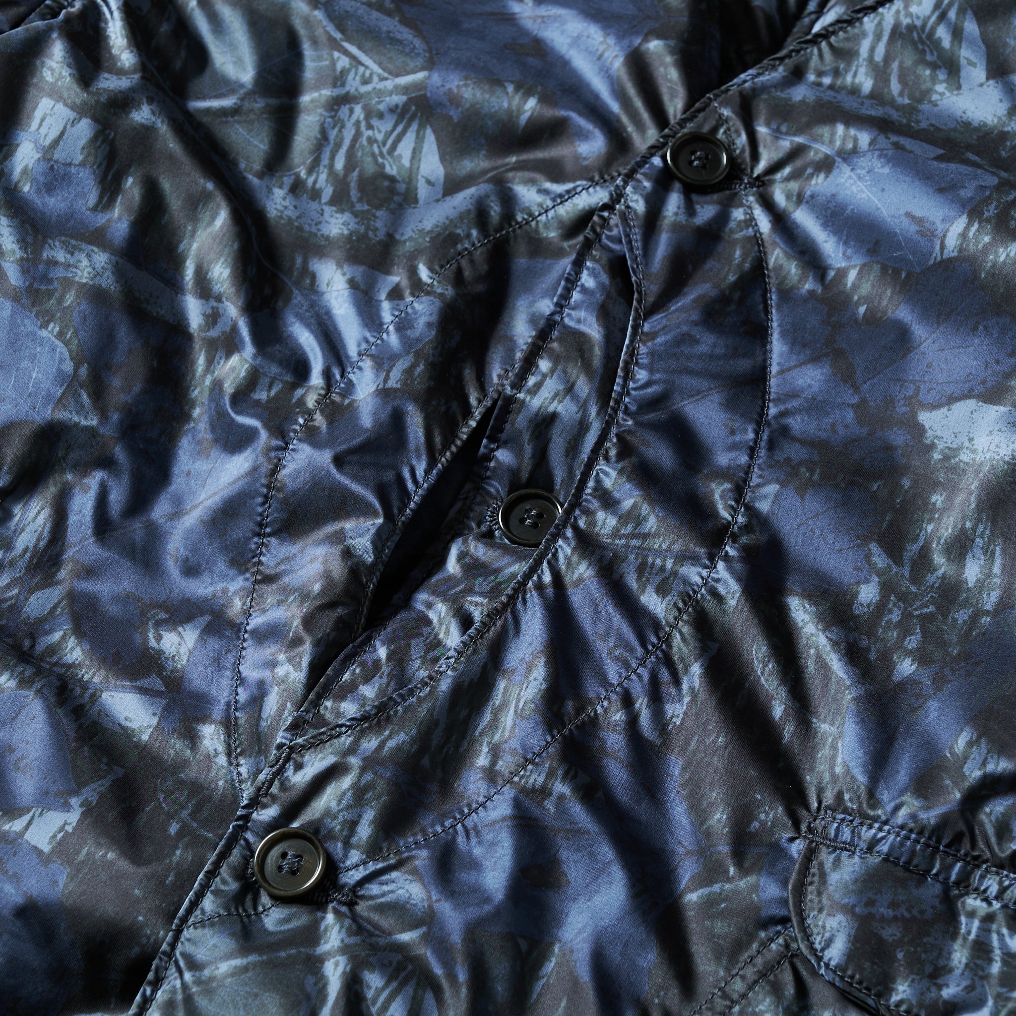 #1267B-NC2 Royal Traveler Shirt-1/2 : nylon forest camo blue jungle