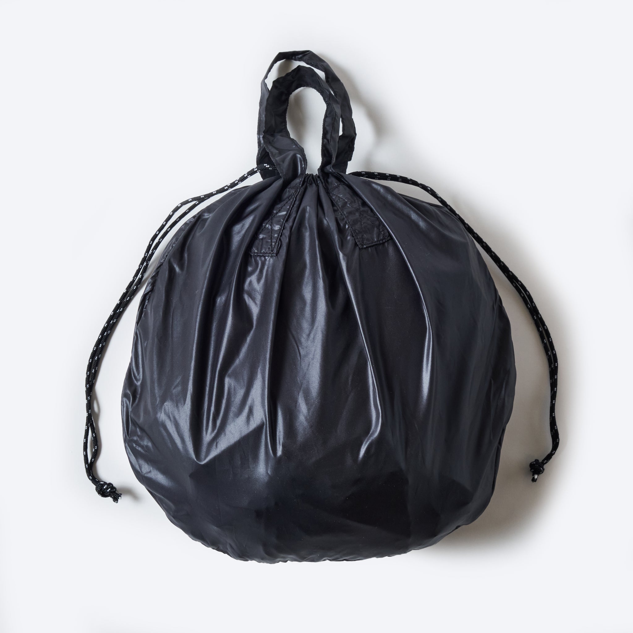 #4207-PTB Packable Helmet Bag 1 : poly taffeta black