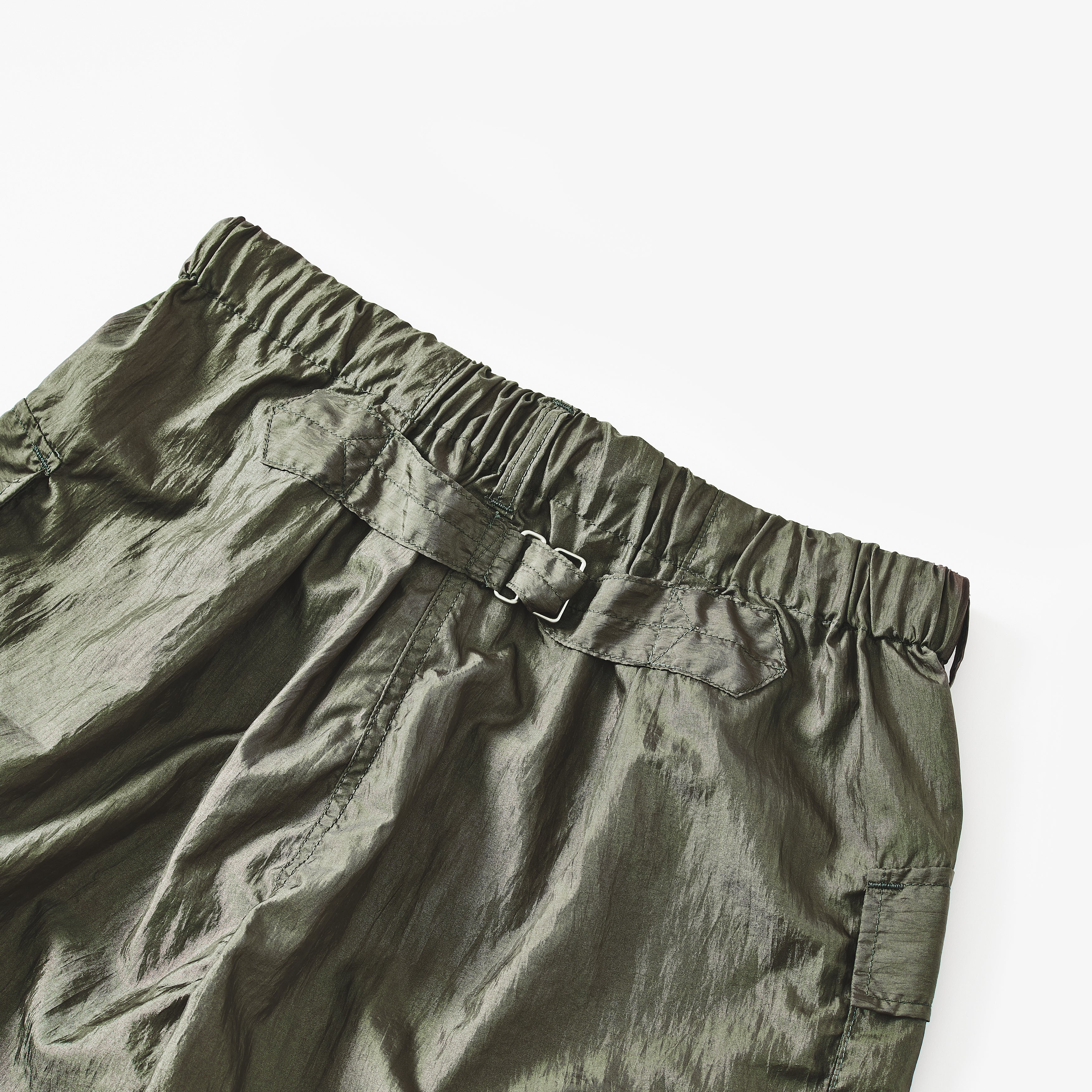 #3308S-CTO E-Z WALKABOUT Shorts : crinkle nylon taffeta olive (Shop Special)