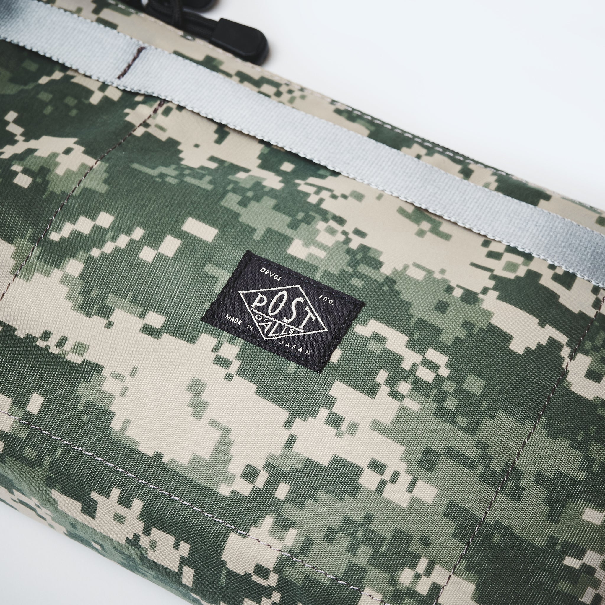 JP510-DS BAGSINPROGRESS x Post O'Alls Fannypack Crossbody : GORE-TEX 3DIGITAL CAMO desert