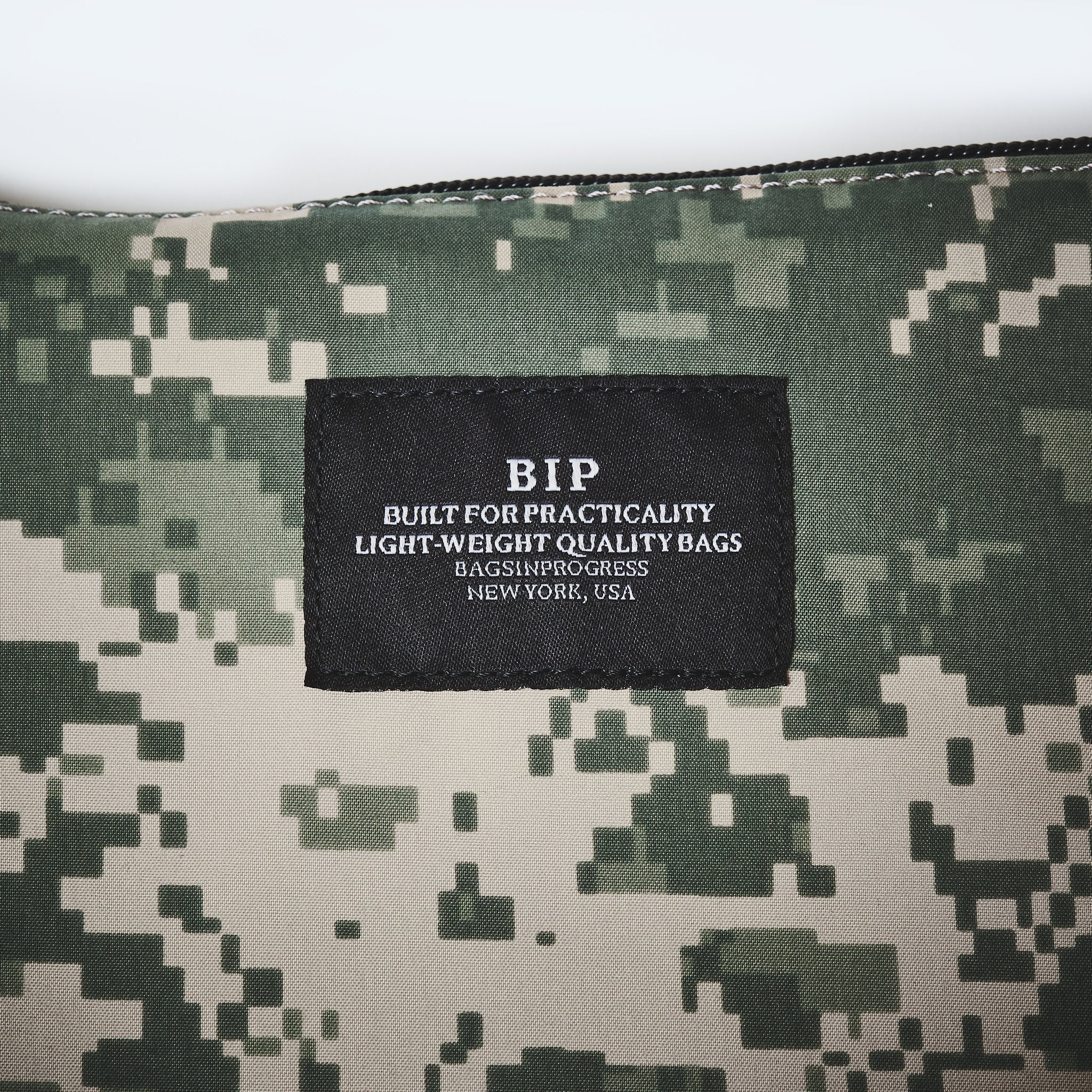 JP510-DS BAGSINPROGRESS x Post O'Alls Fannypack Crossbody : GORE-TEX 3DIGITAL CAMO desert