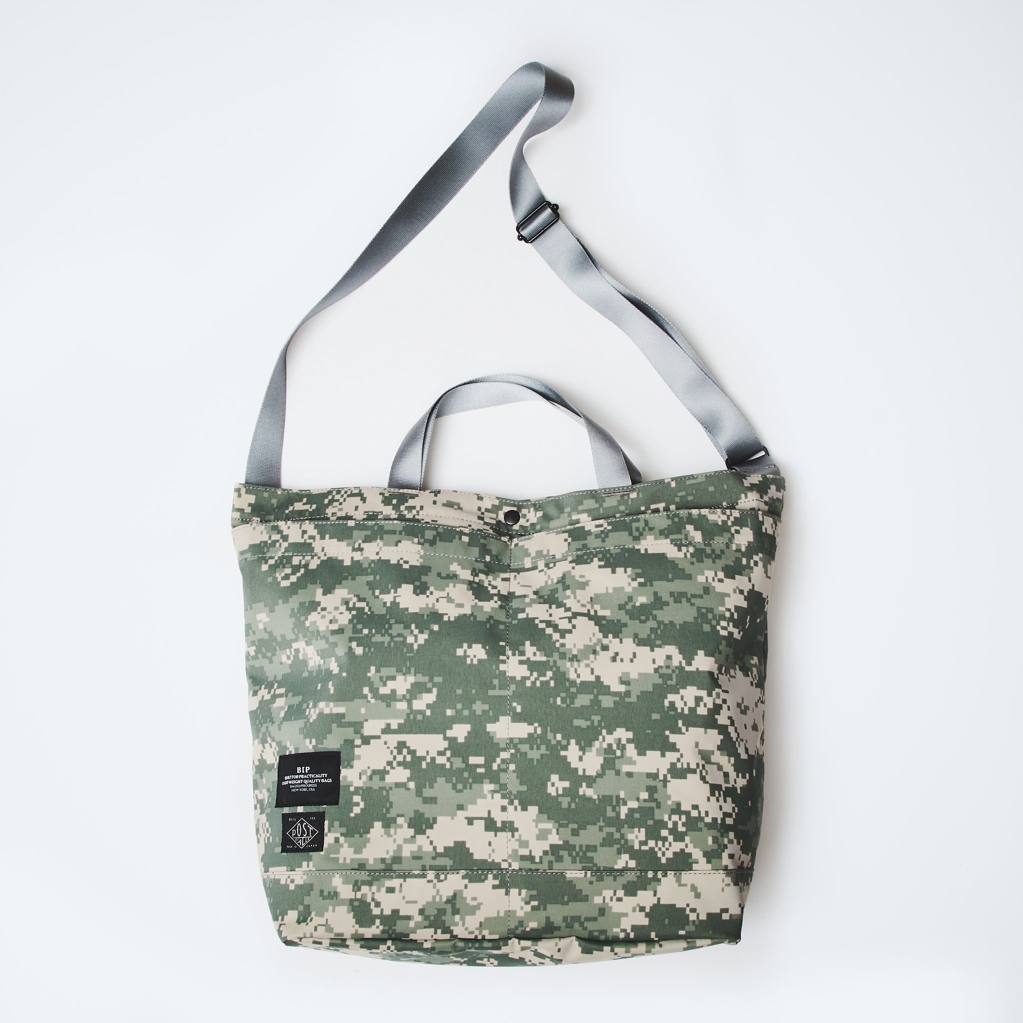 JP540-DS BAGSINPROGRESS x Post O'Alls New York Tote M : GORE-TEX DIGITAL CAMO desert