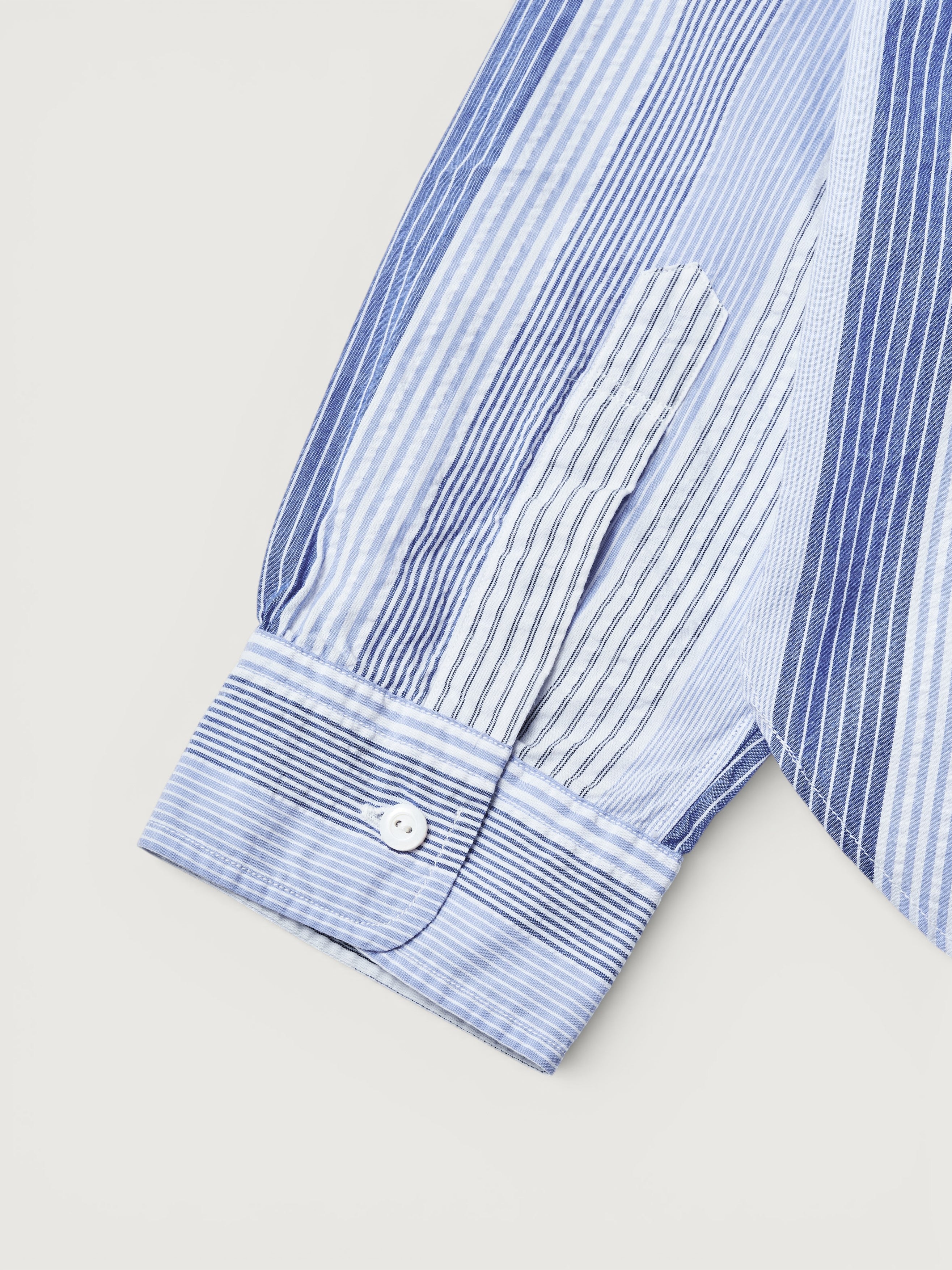 #3232-SP1 Original BL Shirt : cotton / poly seersucker stripe blue