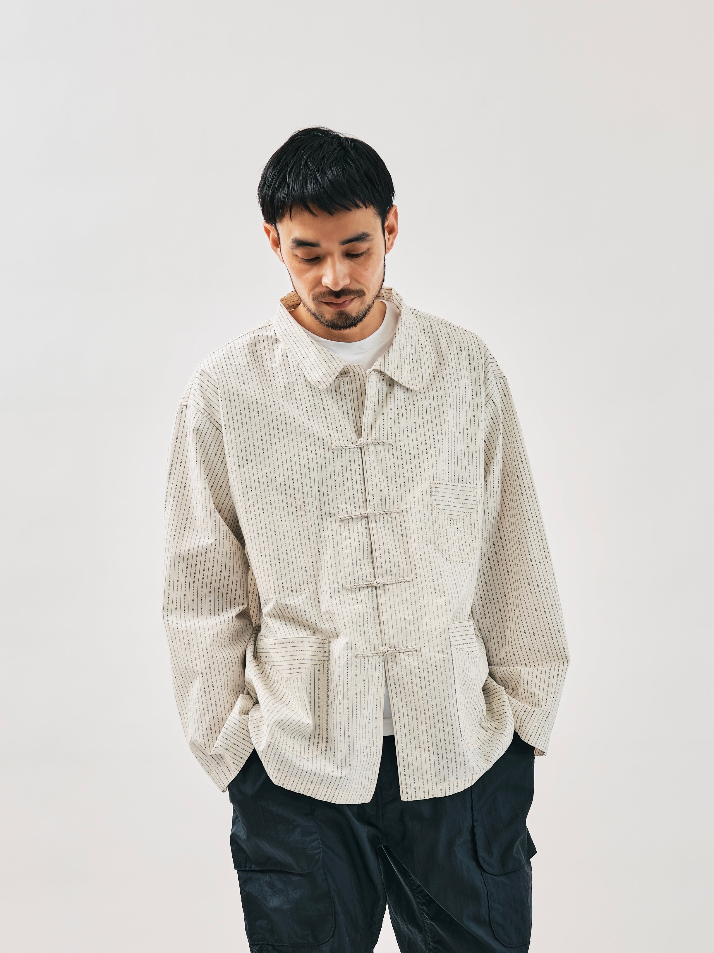 #3107B-3 POST chinois : vintage calico white