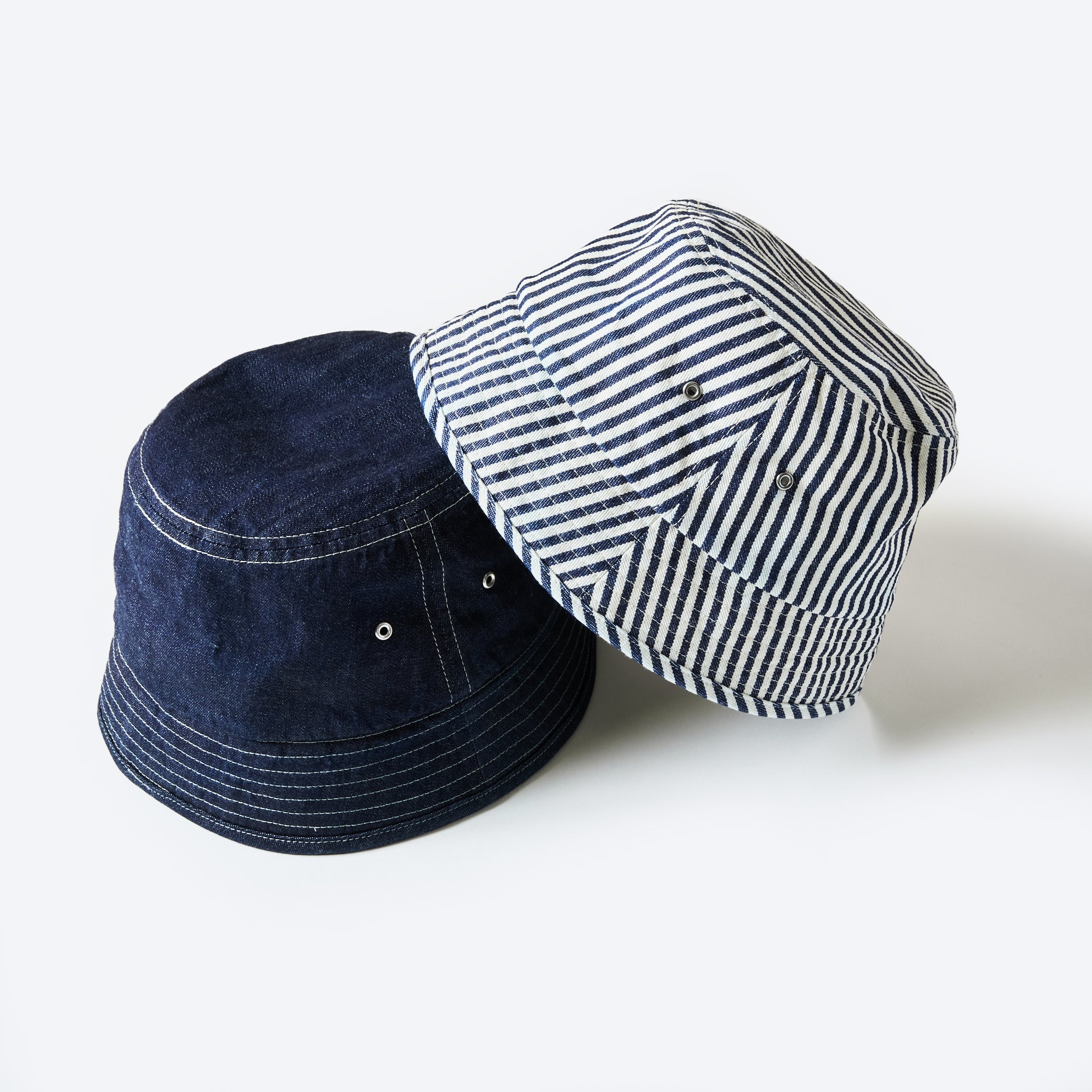 #3905-8DI POST Bucket 3 : 8oz. denim indigo
