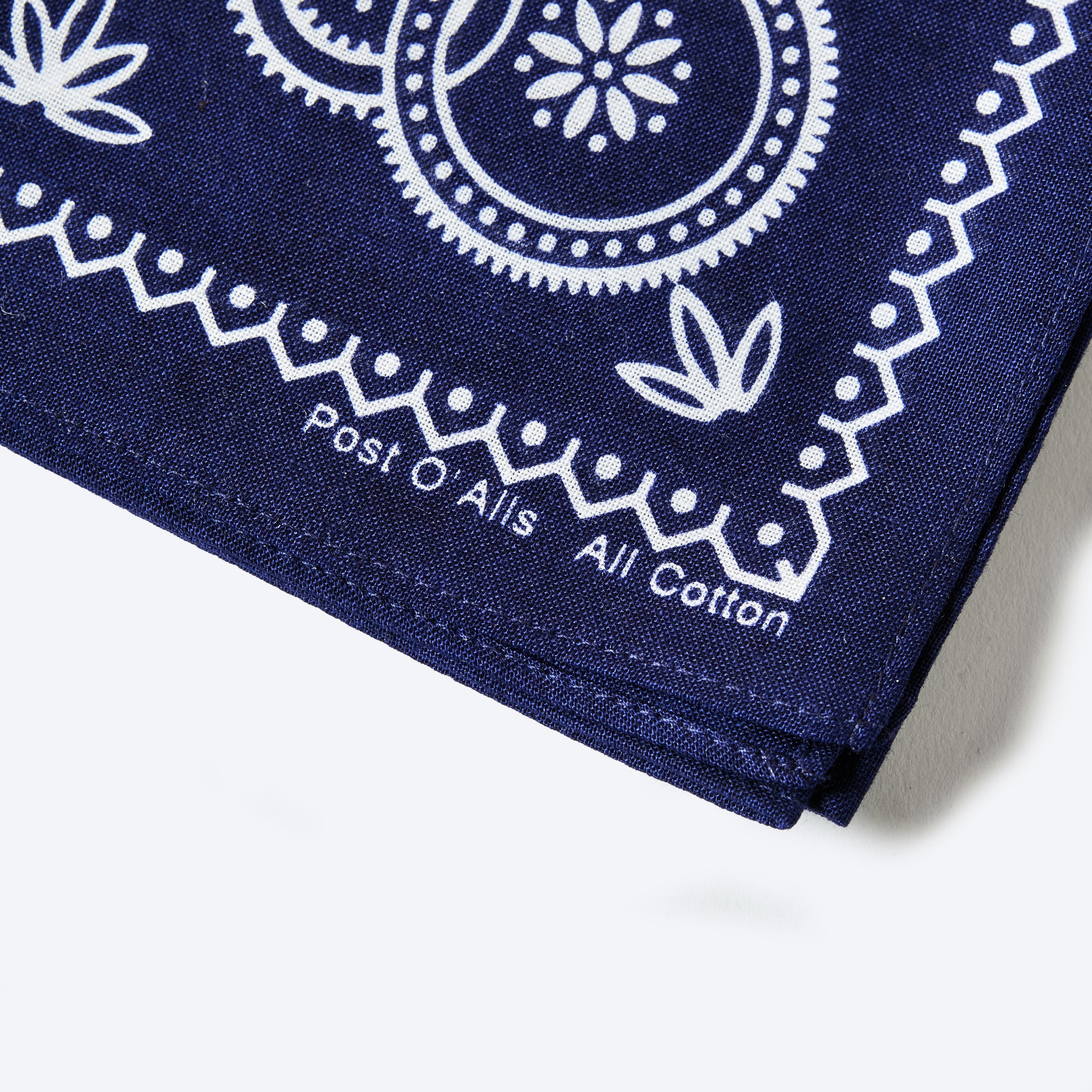 #4008-N Weed POST Bandana Hankie : weed navy 45 x 45
