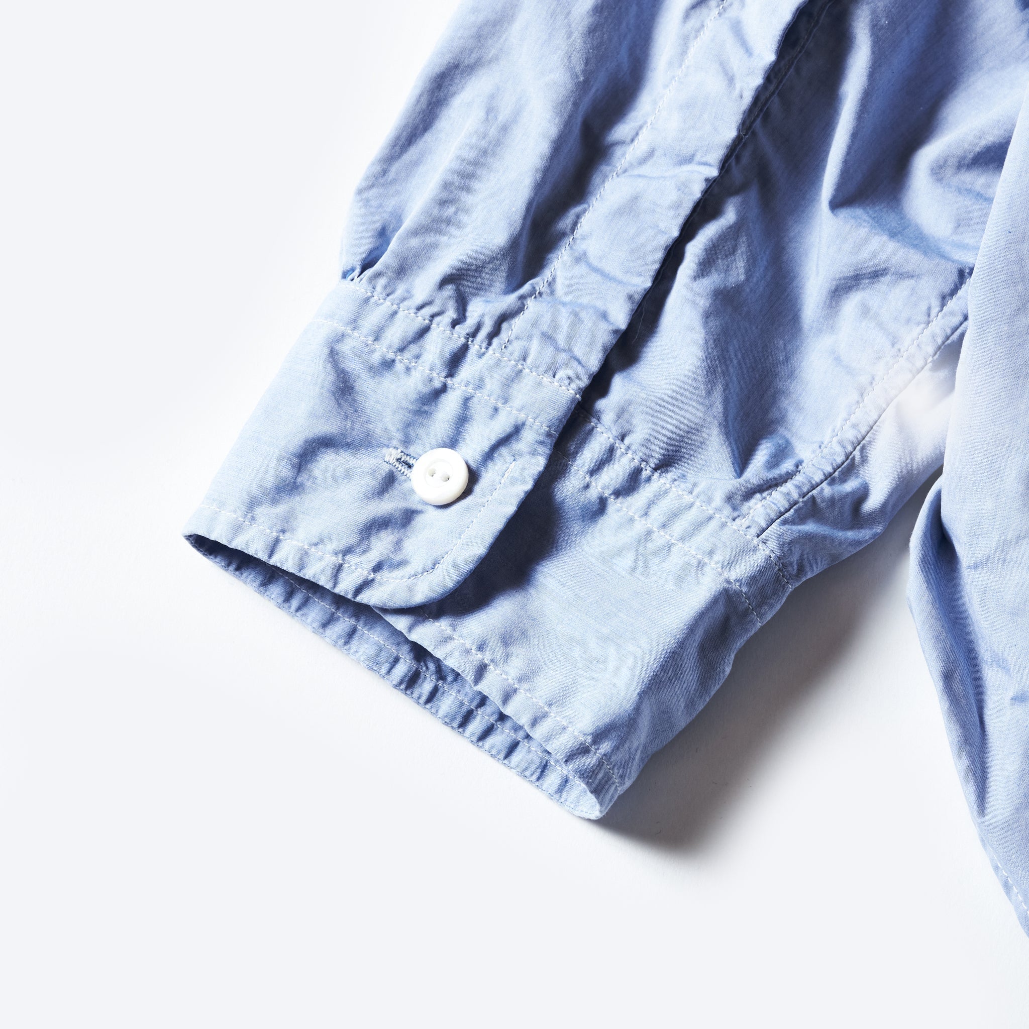 #3220BW-FCW2 NEUTRA 5 Band-W : feather chambray W-ply blue