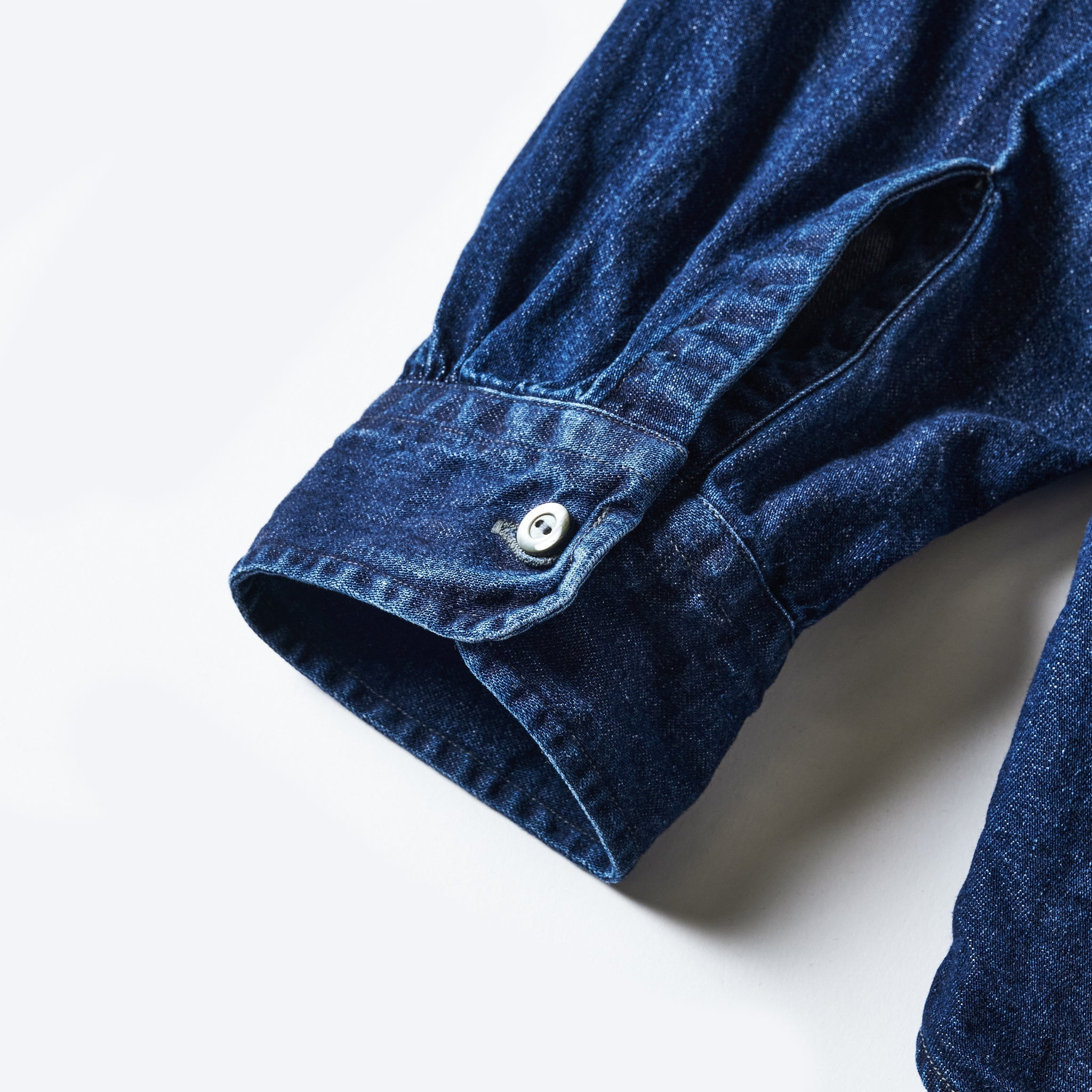 #3220L-8DW NEUTRA 5 LLC : 8oz. denim deep washed indigo