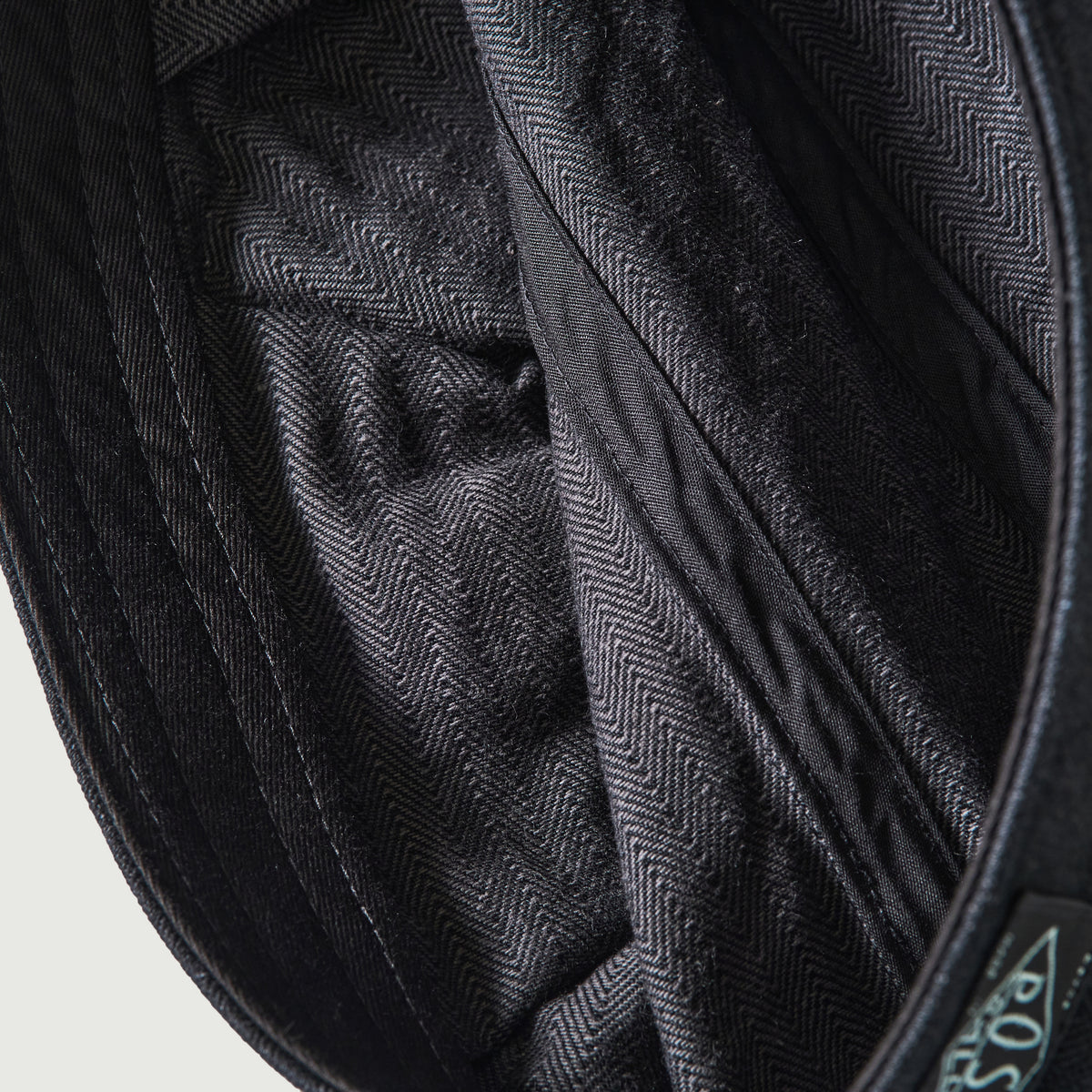 #1601-HBB Engineers' Cap : herringbone denim black