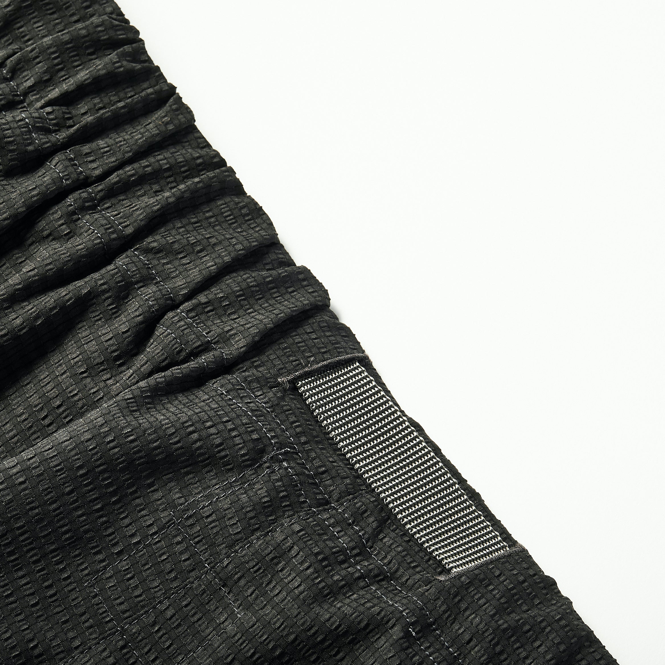 #3604 E-Z Shorts PS1 : poly mesh seersucker charcoal