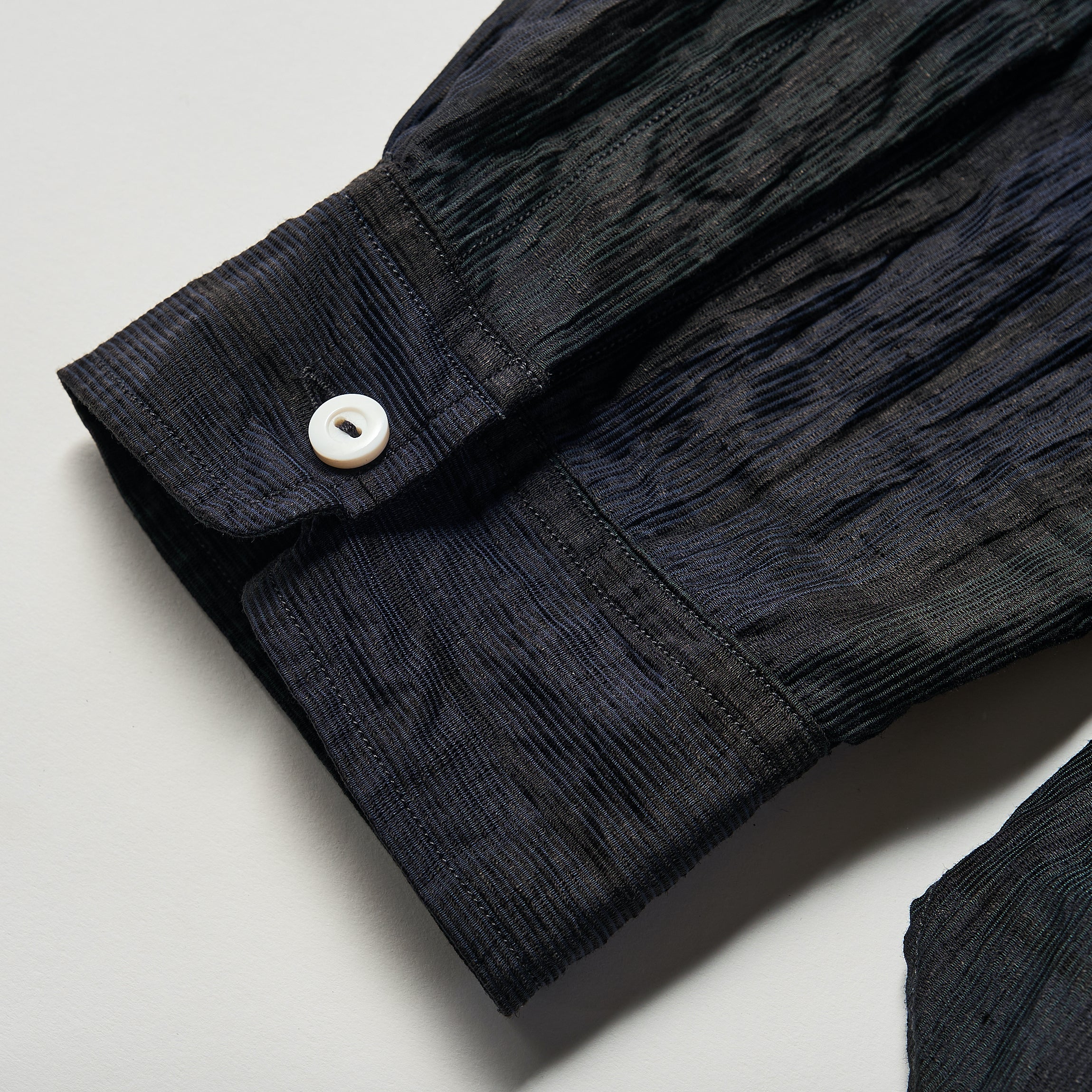#3206 NEUTRA 2 CL4 : crinkle linen/cotton blackwatch
