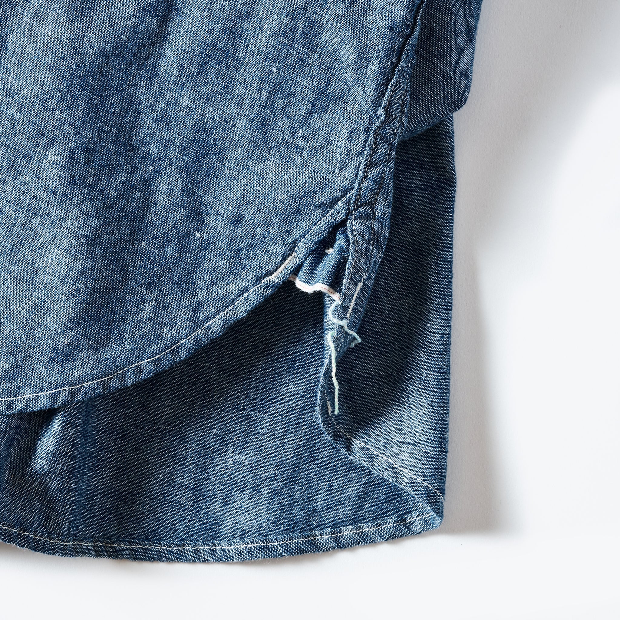 #3219S-CC New Basic Pullover Shirt S/S : classic chambray indigo
