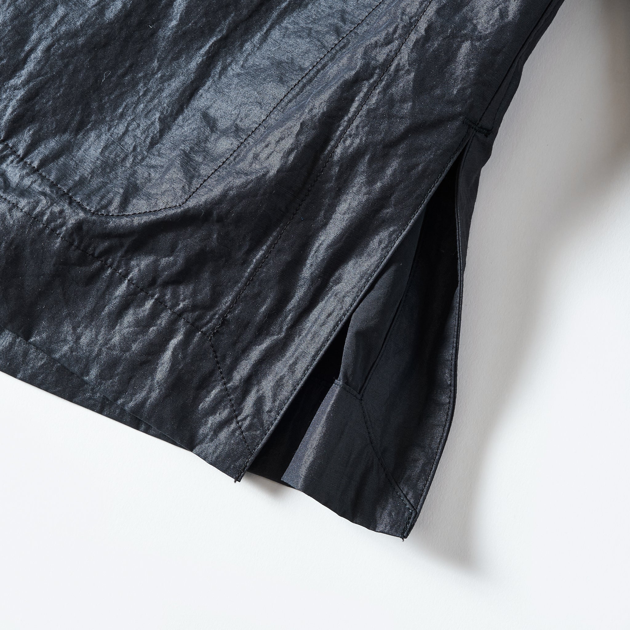 #3117-WTB POST Chinois De Luxe : waxy taffeta black