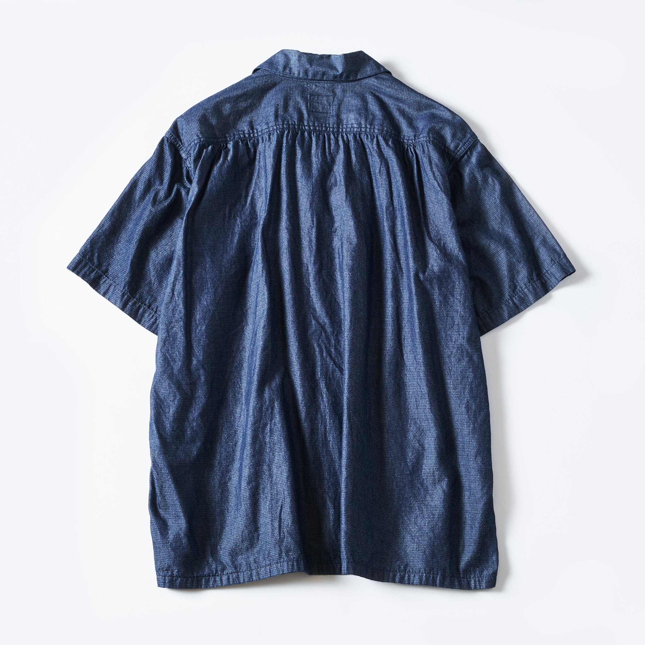 #1207B-DDC New Basic Shirt S/S : dobby dot chambray indigo