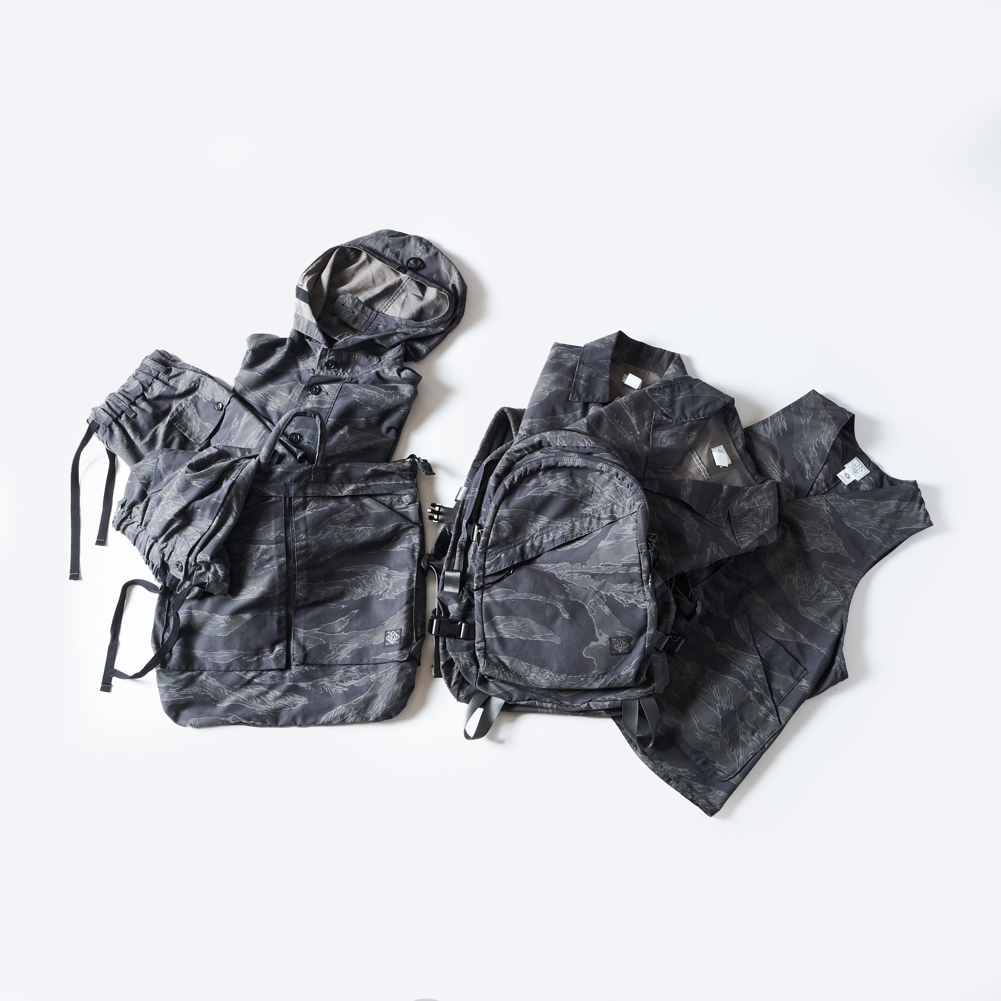 #1123-NT BDU-R : Night Tiger