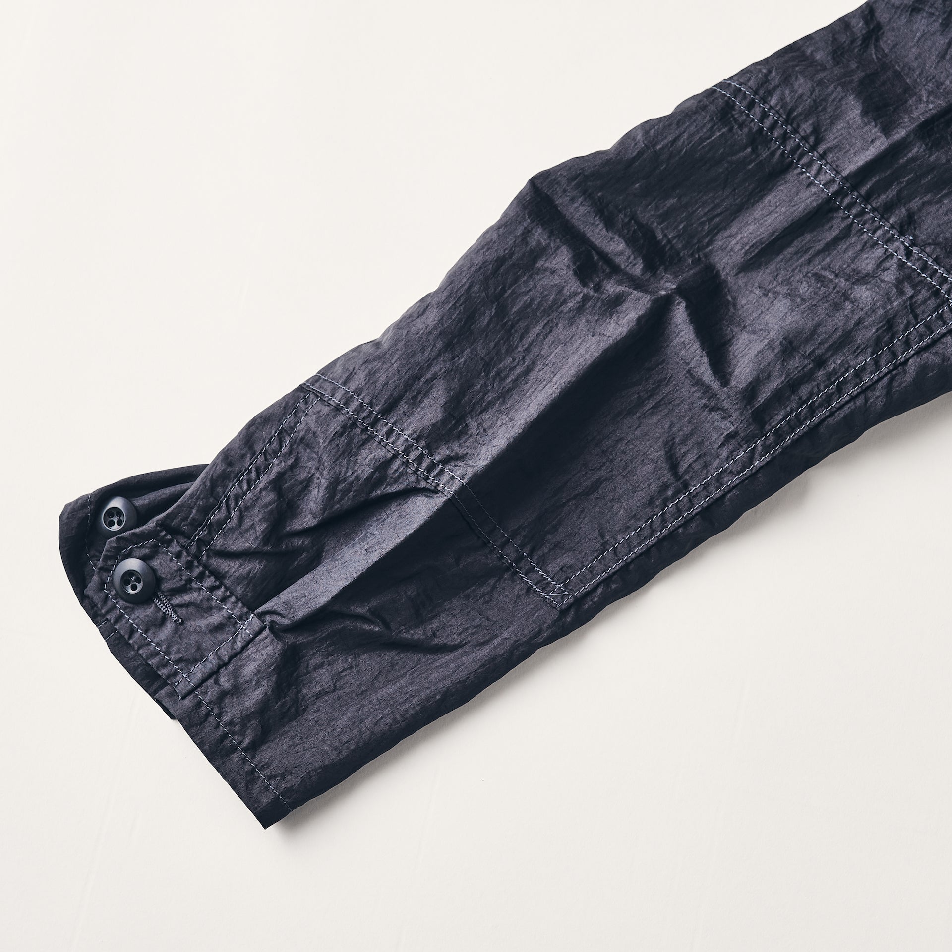 #1123-CTB BDU-R : crinkle nylon taffeta black