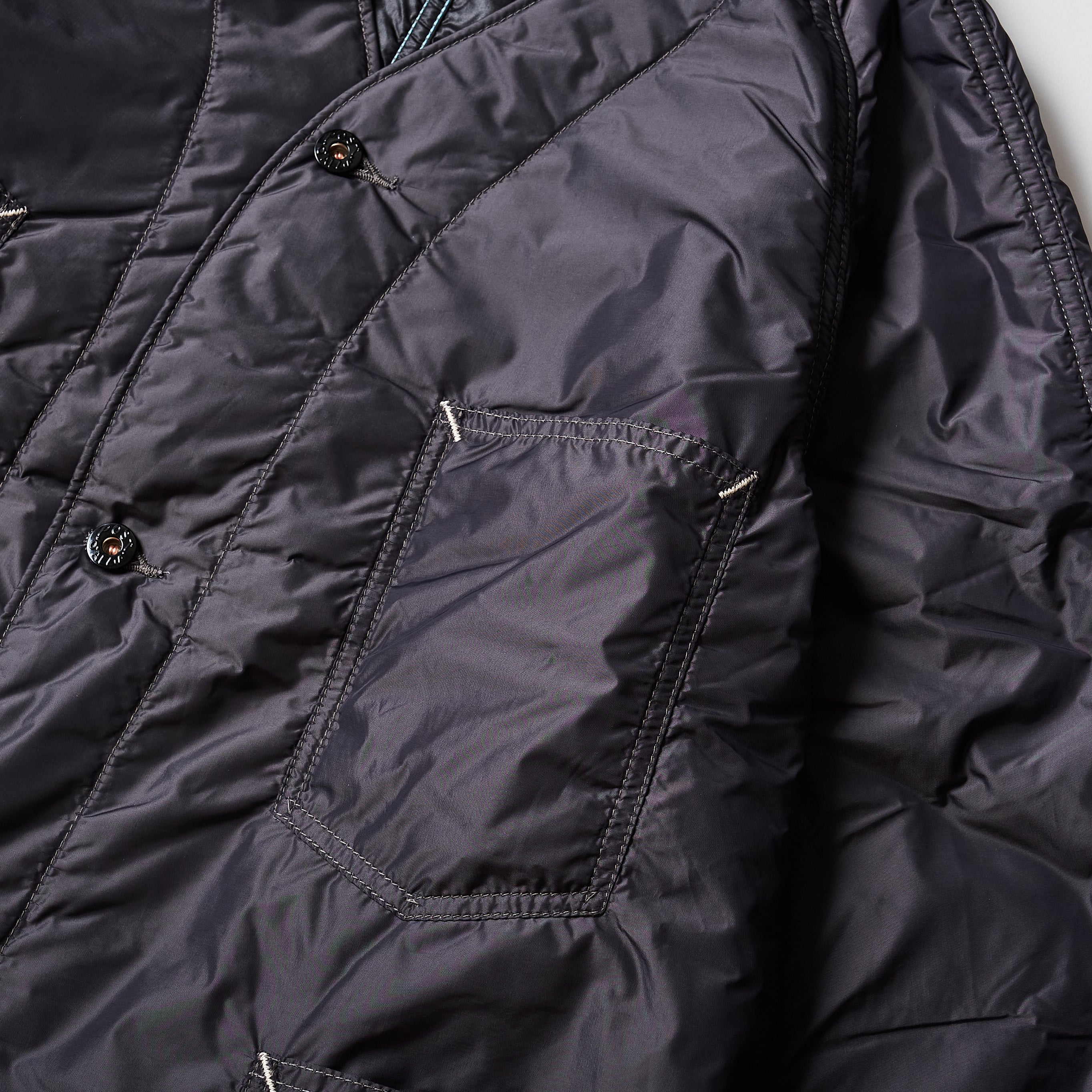 #3103 POST 42 DV NP1 : n/p taffeta w/ thinsulate gray iridescent