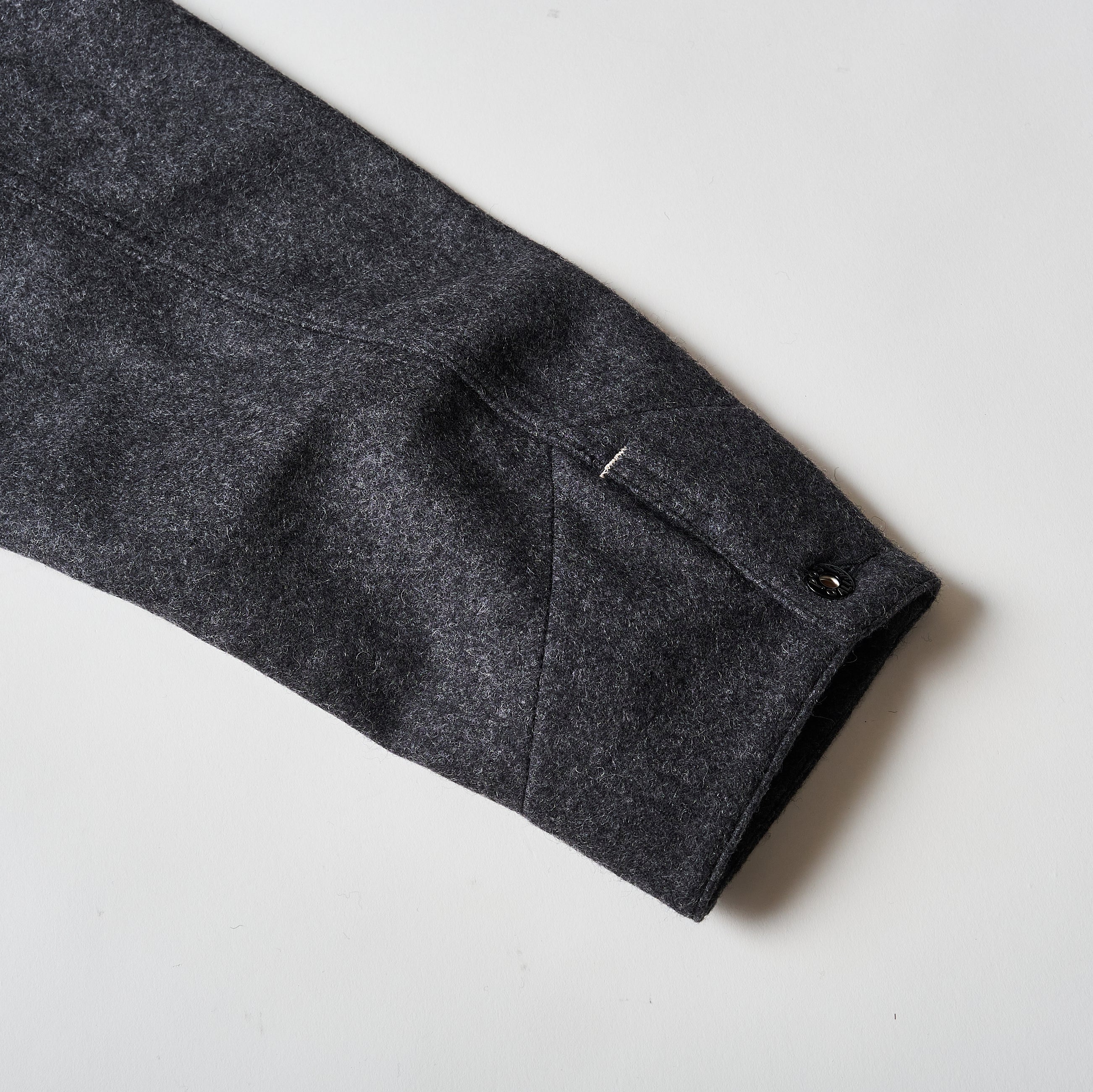 #3103 POST 42 DV WM1 : wool melton charcoal