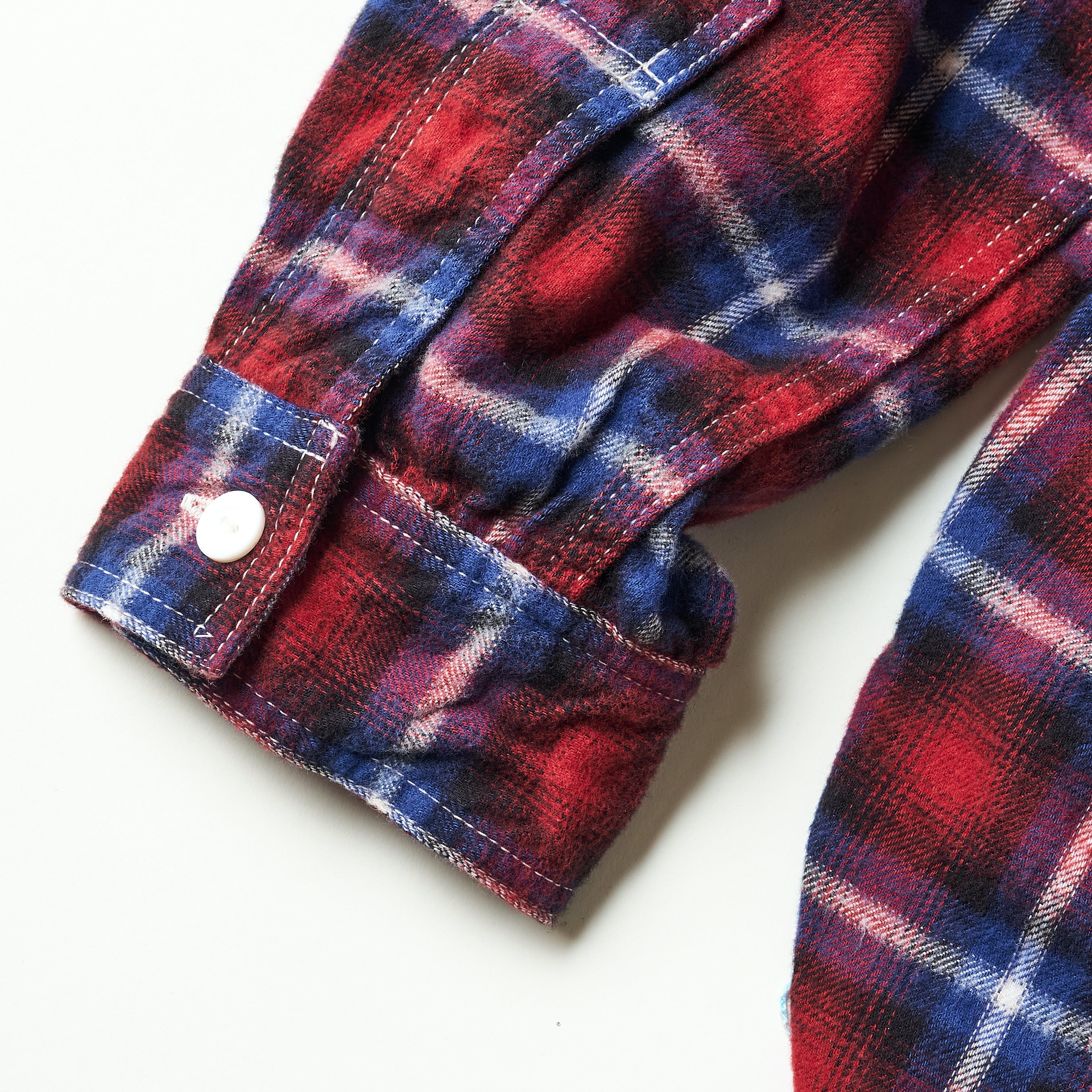 #3216-FP4 The NAVY CUT 2 : cotton flannel plaid red
