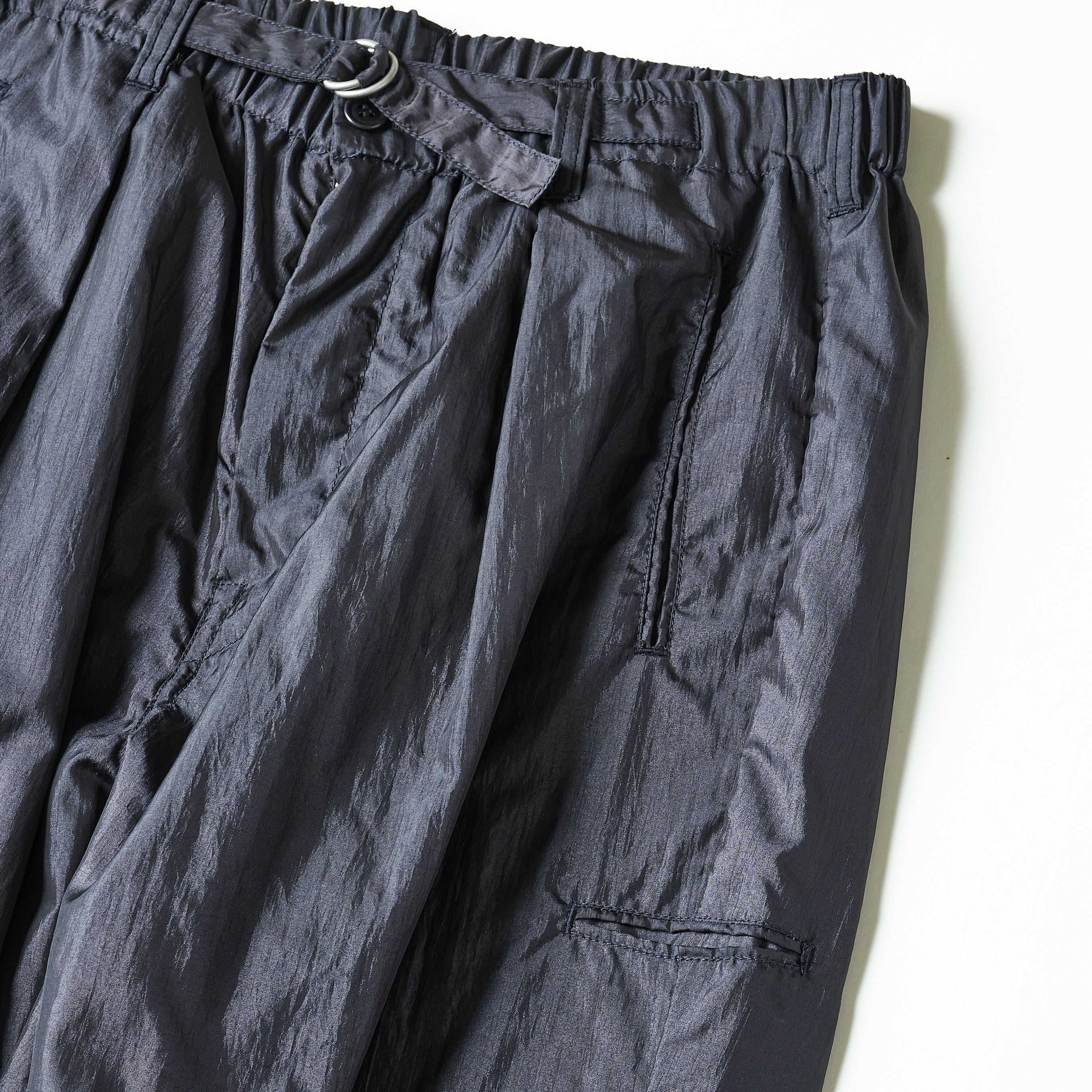 #3310-WTC E-Z Lax 3 : crinkle nylon taffeta charcoal