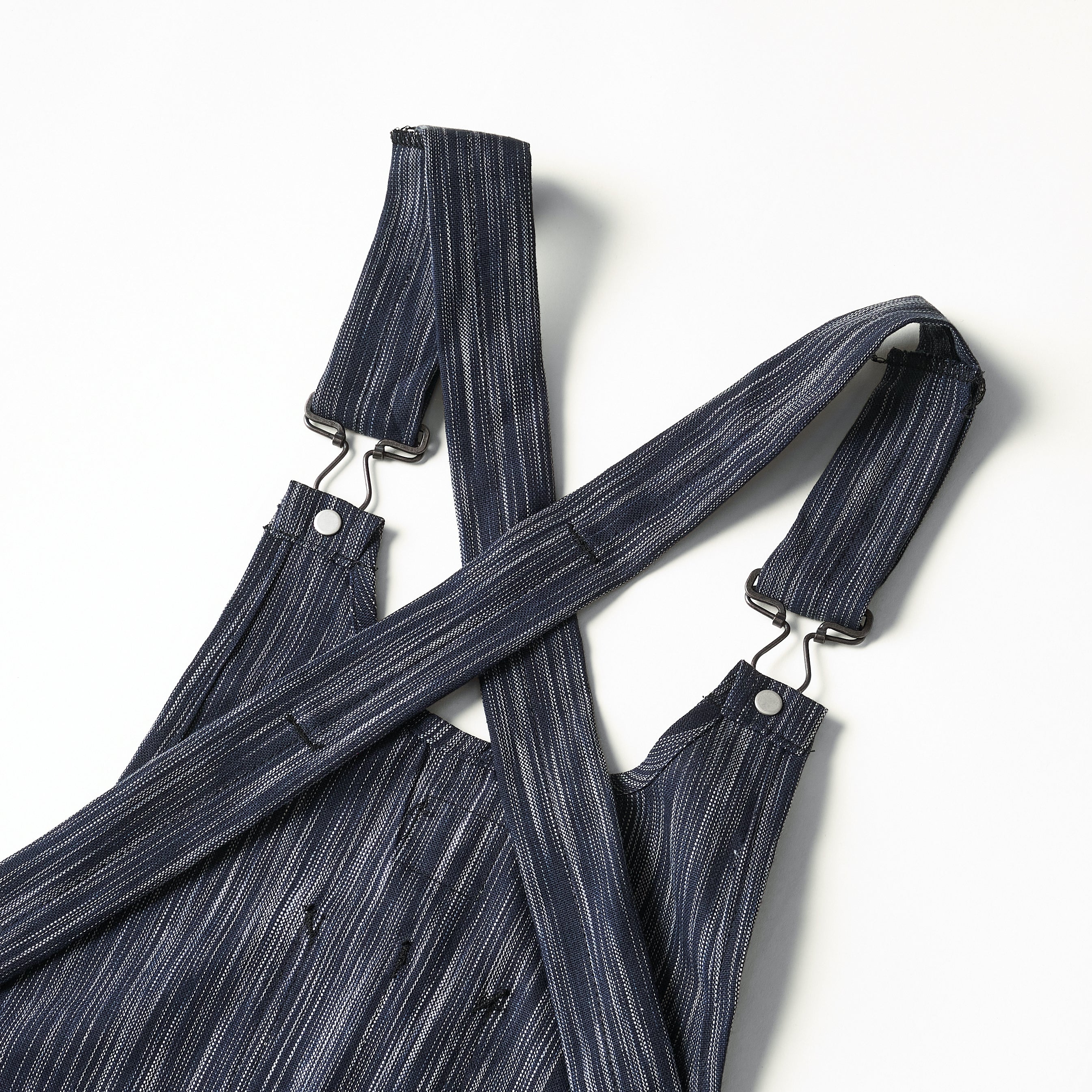 #3801-IKT POST Apron #1 : ikat indigo