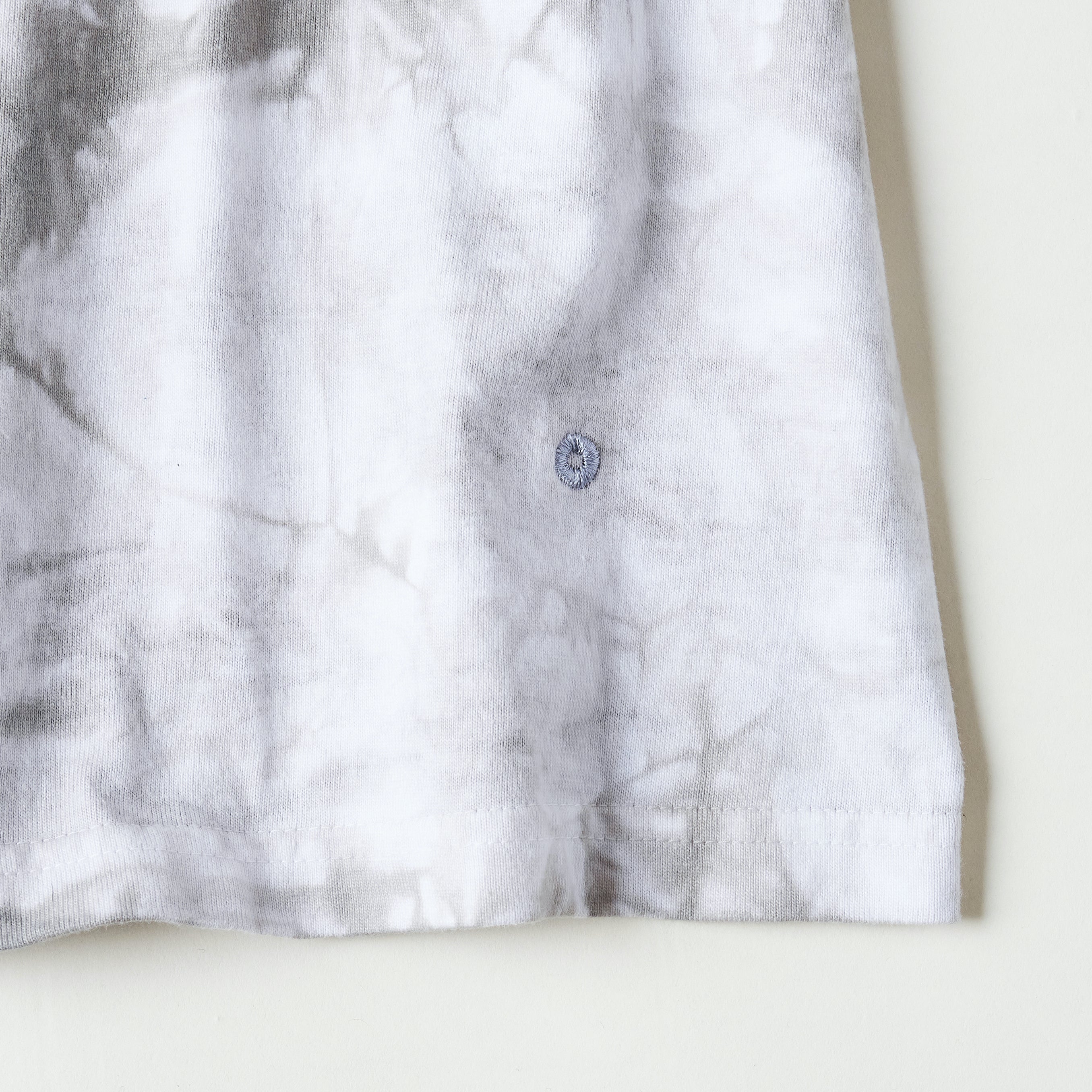 #3615 V Pocket Tee HJT2 : heavyeight jersey white x grey tie dye