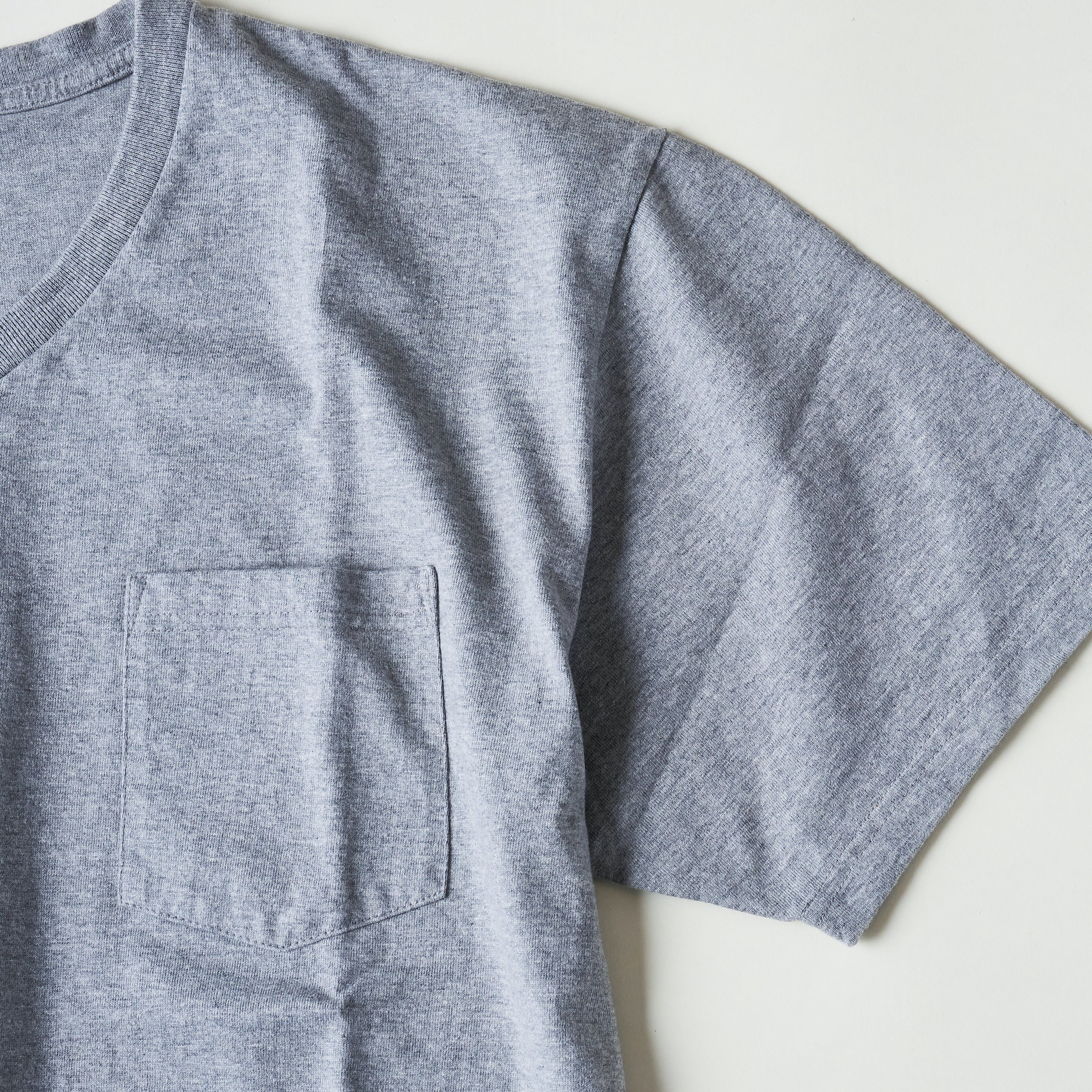 #3615 V Pocket Tee HJH : heavyweight jersey gray heather