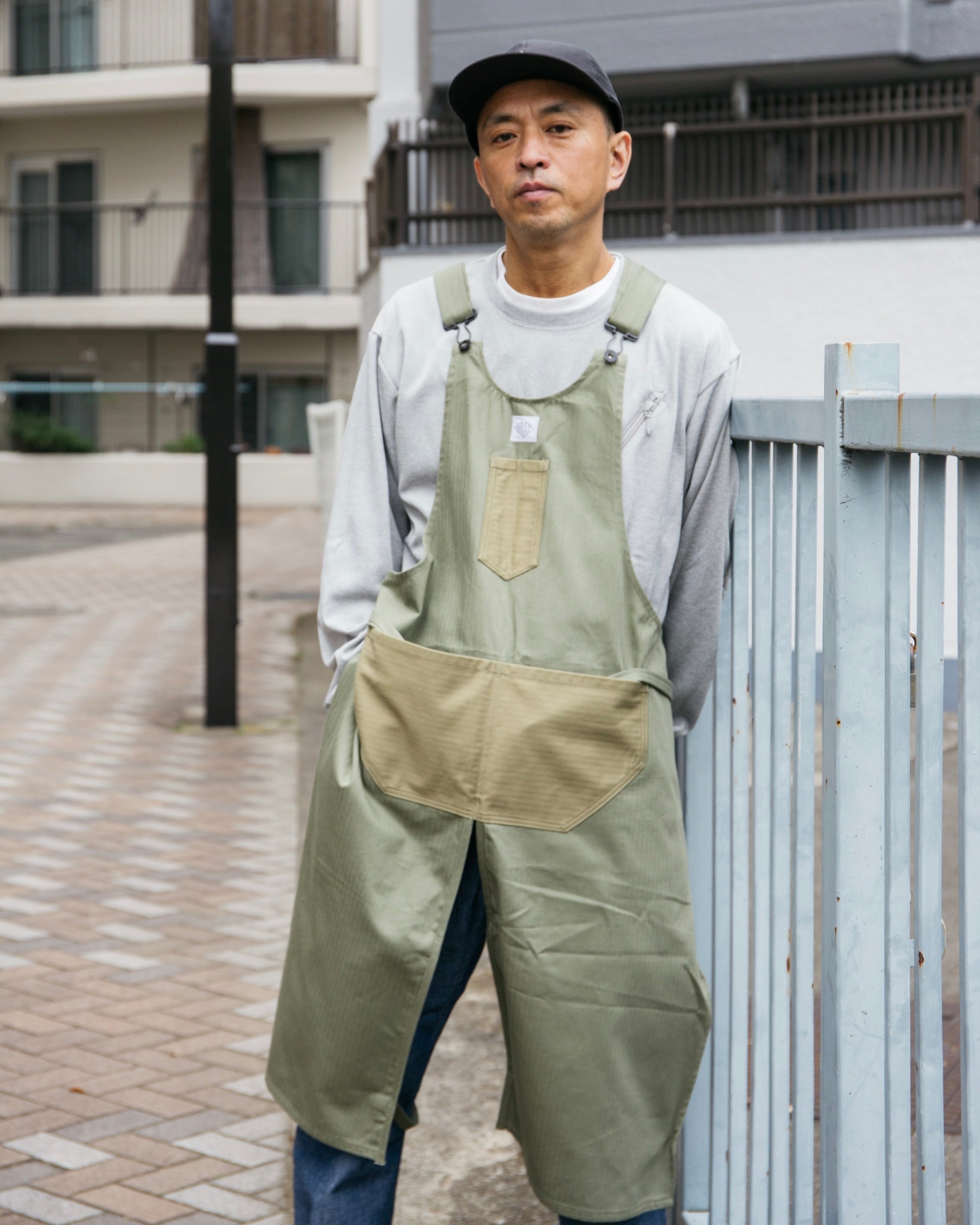 #3801-HBTS POST Apron #1 : cotton HBT khaki combo